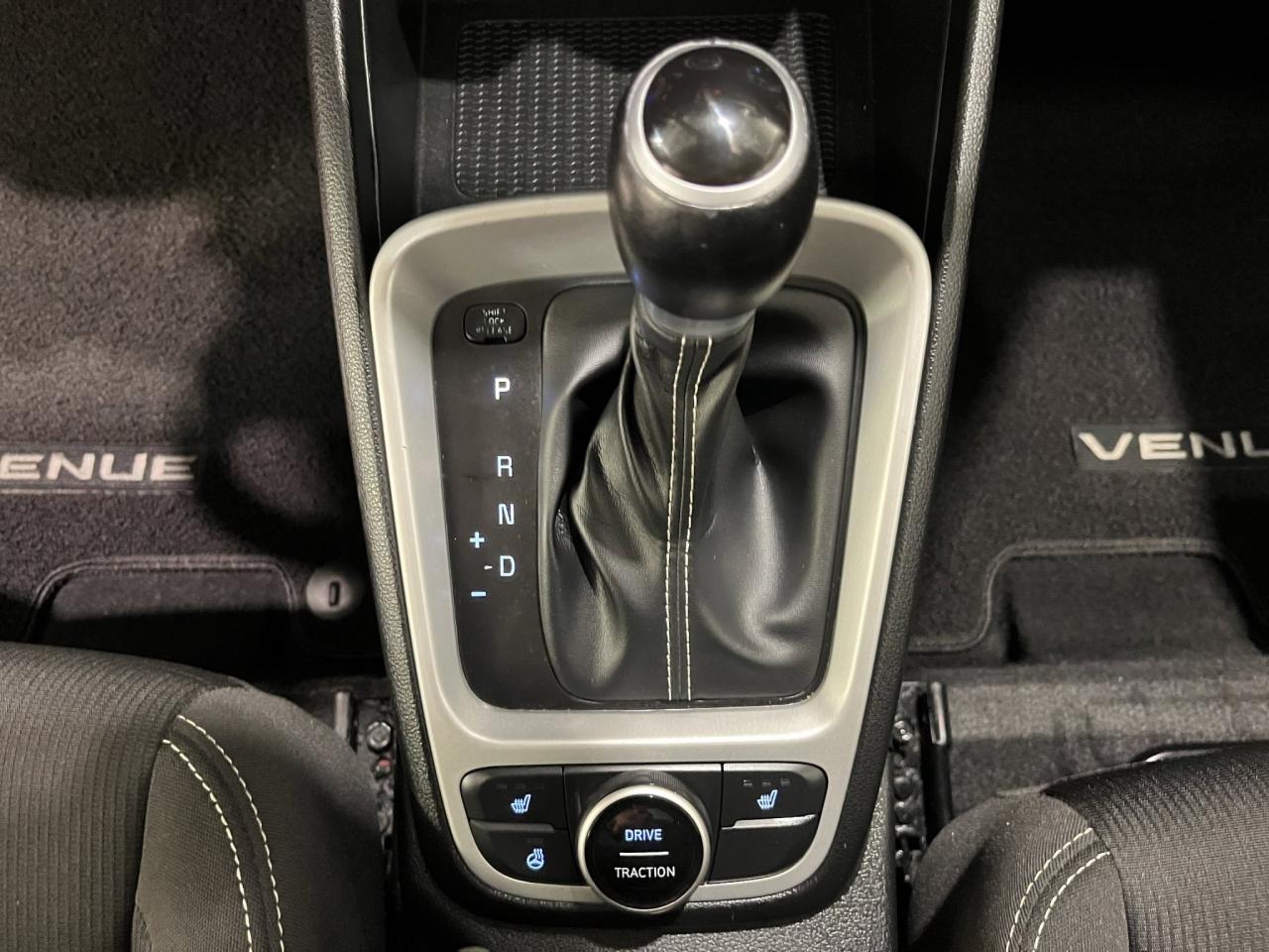 2022 Hyundai Venue Trend | Reverse Cam | Heated Seats Photo