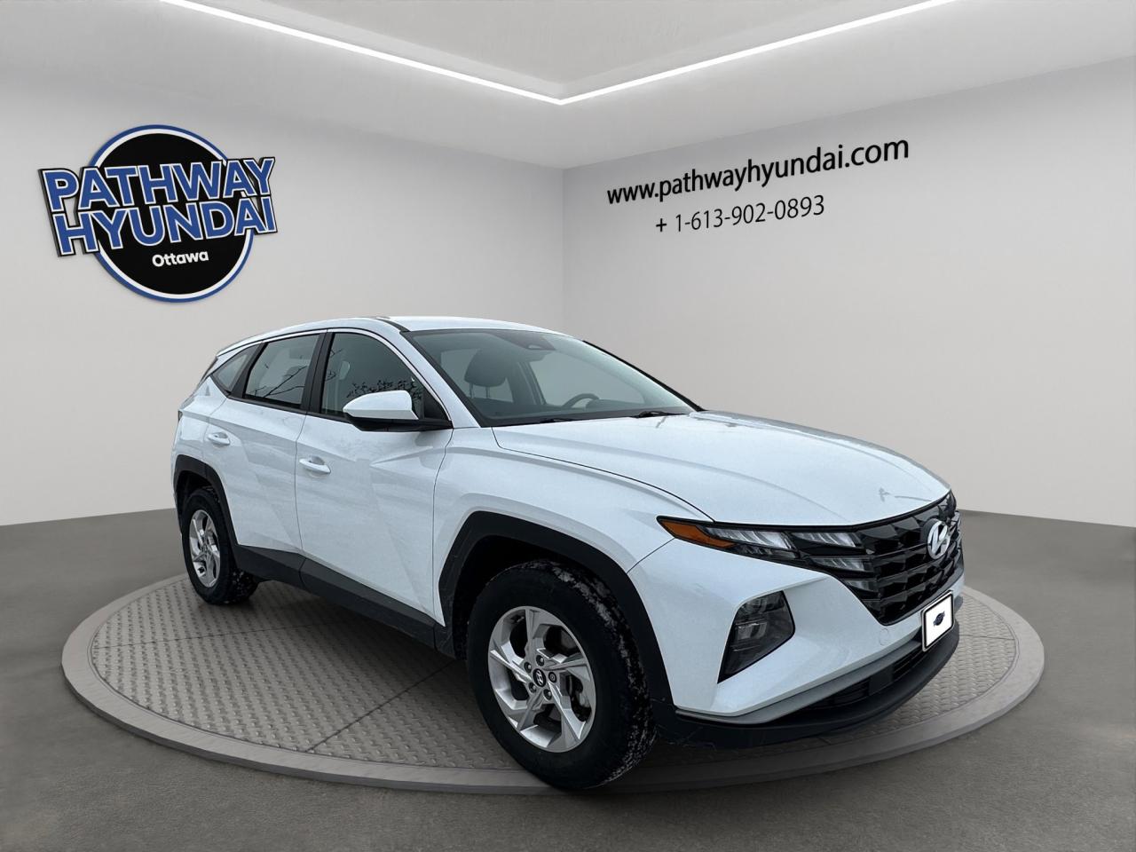 2023 Hyundai Tucson Essential | Reverse Cam | Heated Seats Photo