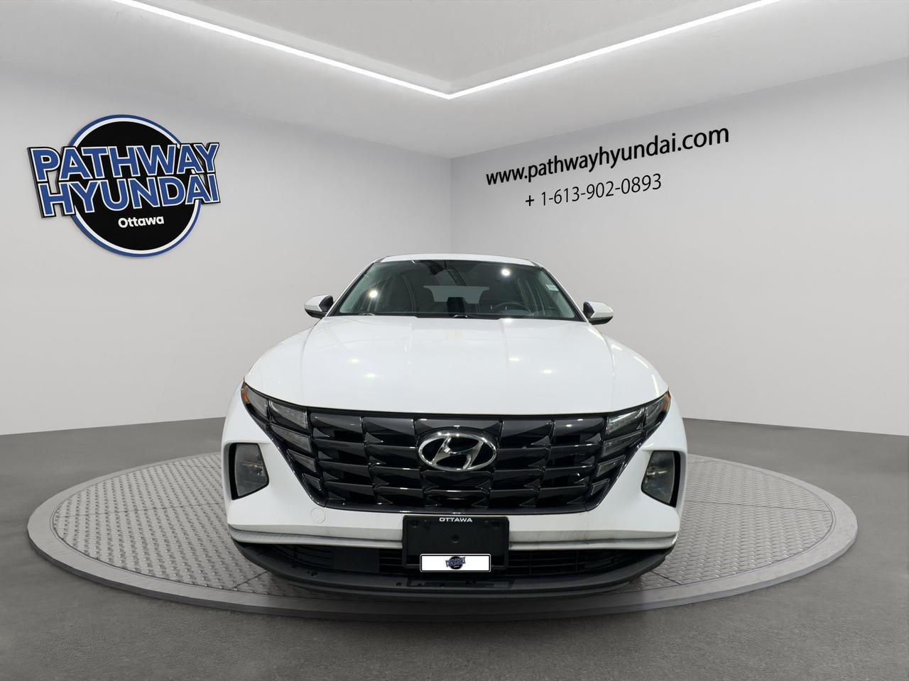 2023 Hyundai Tucson Essential | AWD | Lane Keeping Assist and Lane Departure Warning Photo