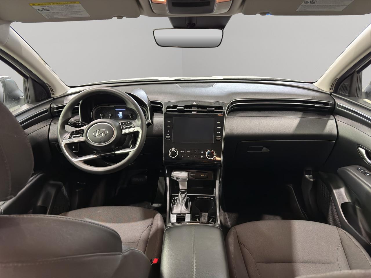 2023 Hyundai Tucson Essential | AWD | Lane Keeping Assist and Lane Departure Warning Photo