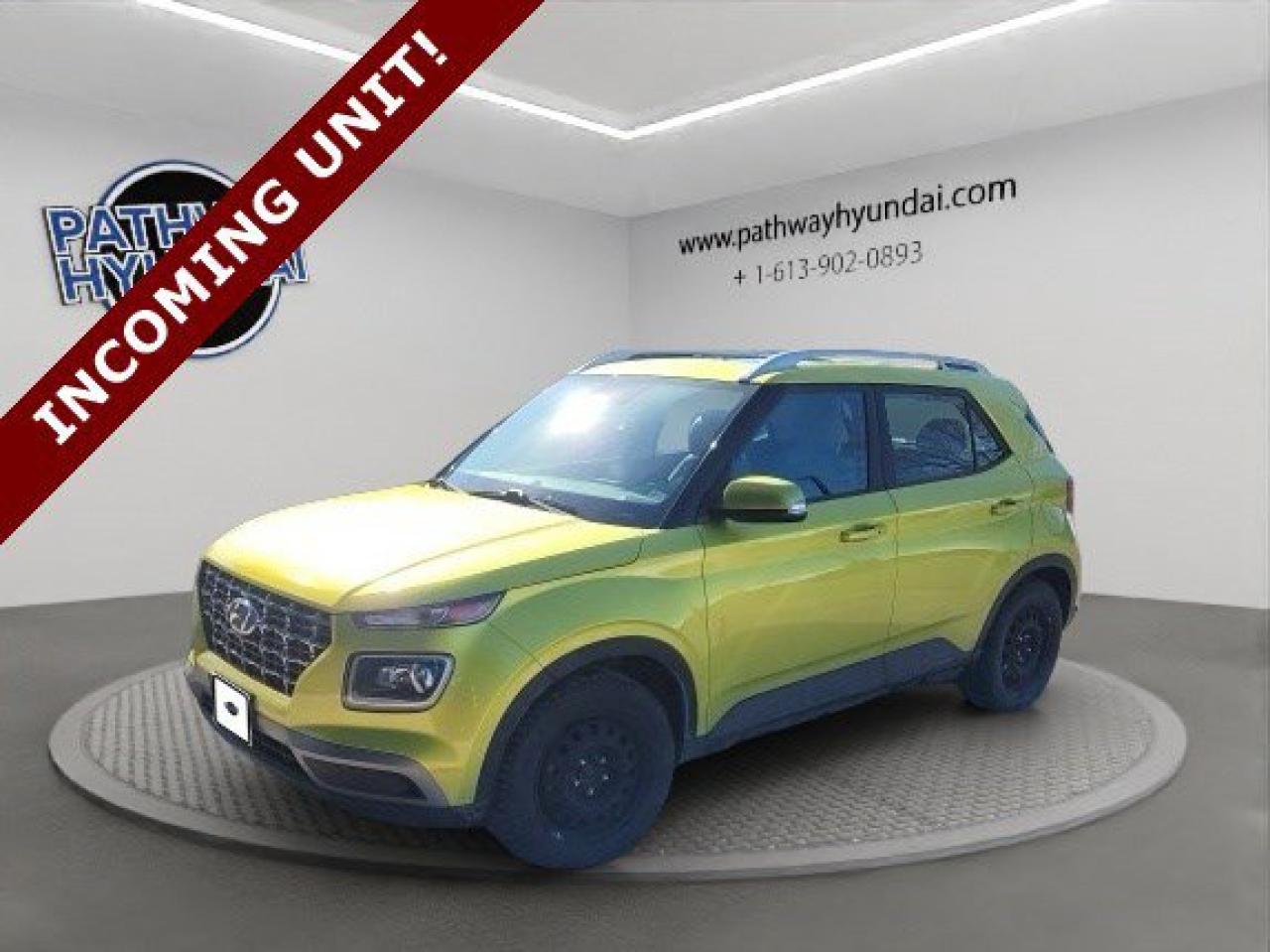 2020 Hyundai Venue Ultimate w/Black Interior Photo0