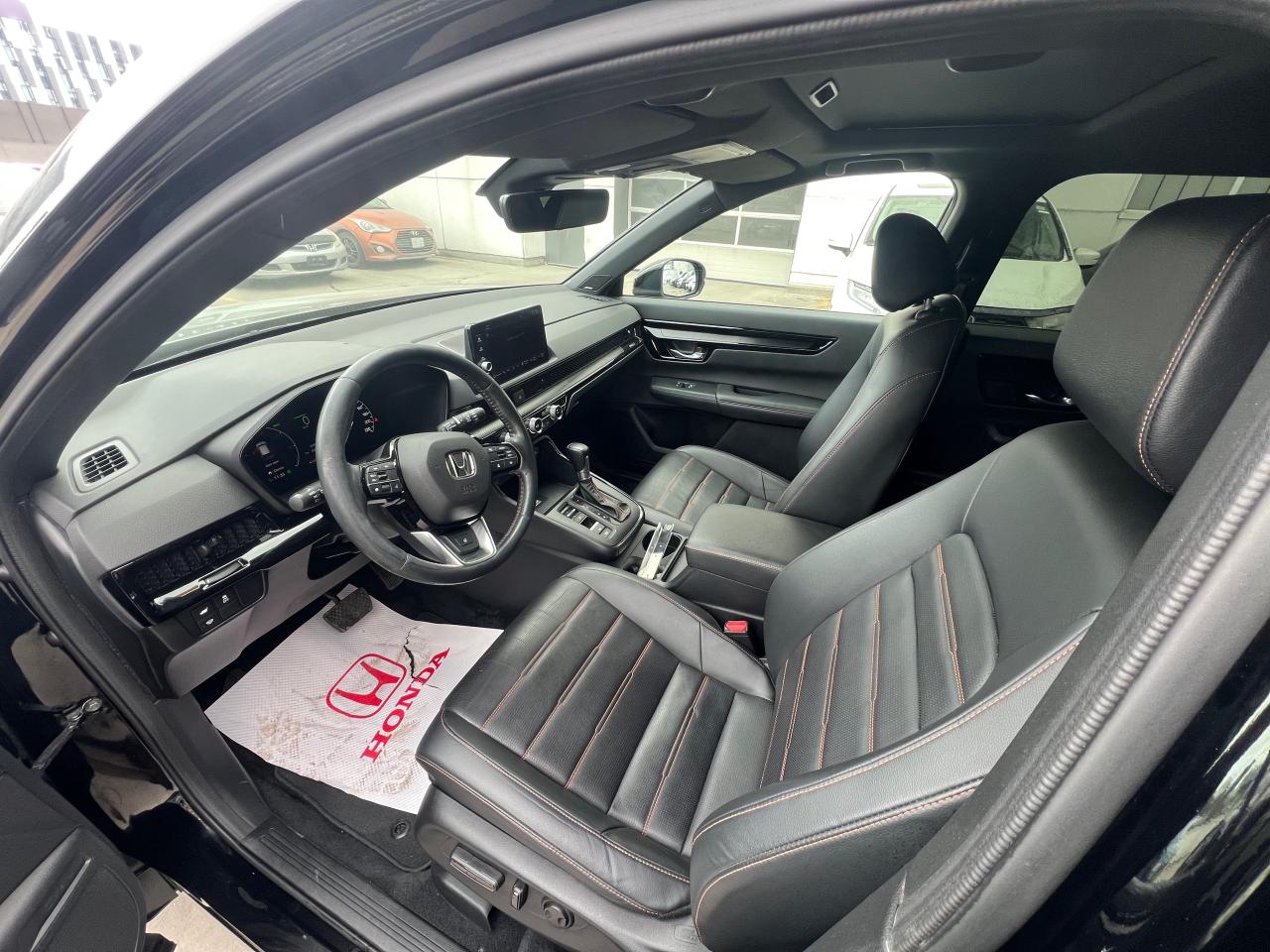 2023 Honda CR-V Hybrid Touring 4dr All-Wheel Drive Photo