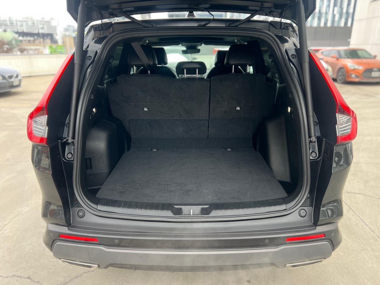 2023 Honda CR-V Hybrid Touring 4dr All-Wheel Drive Photo