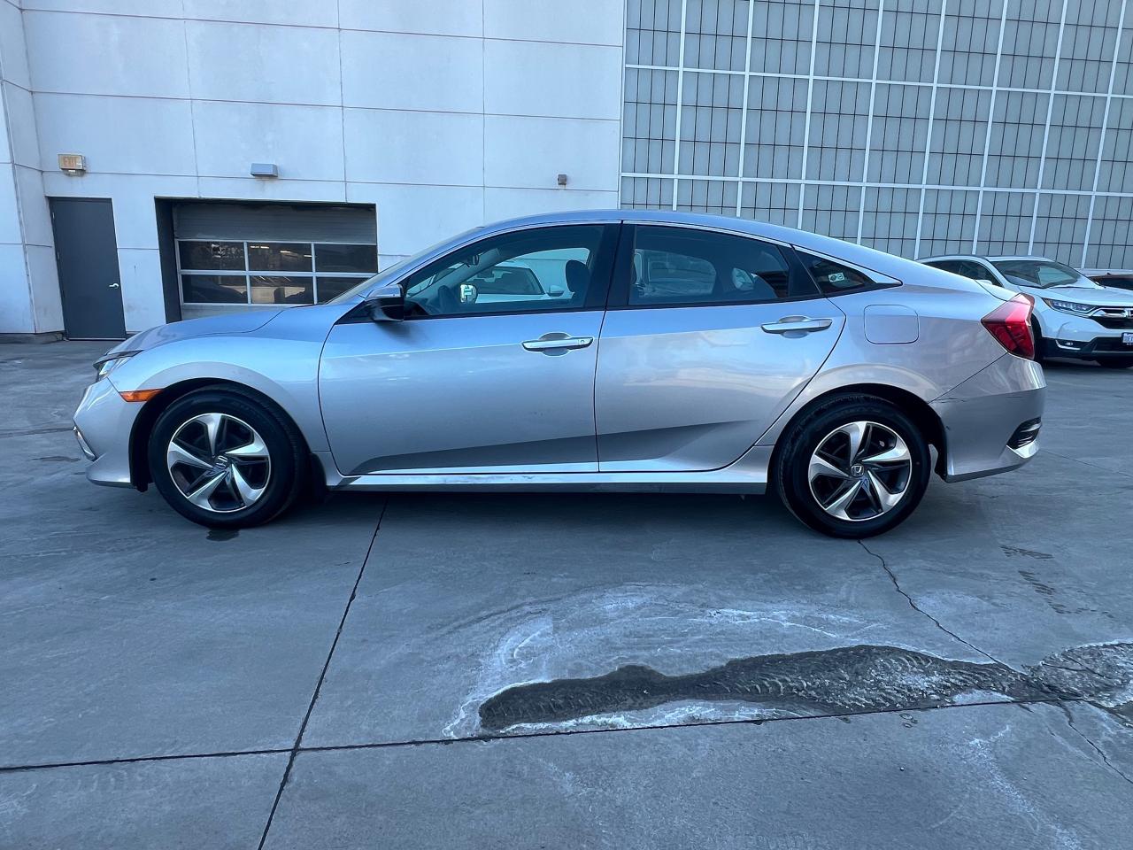 2020 Honda Civic LX 4dr Sedan Photo3