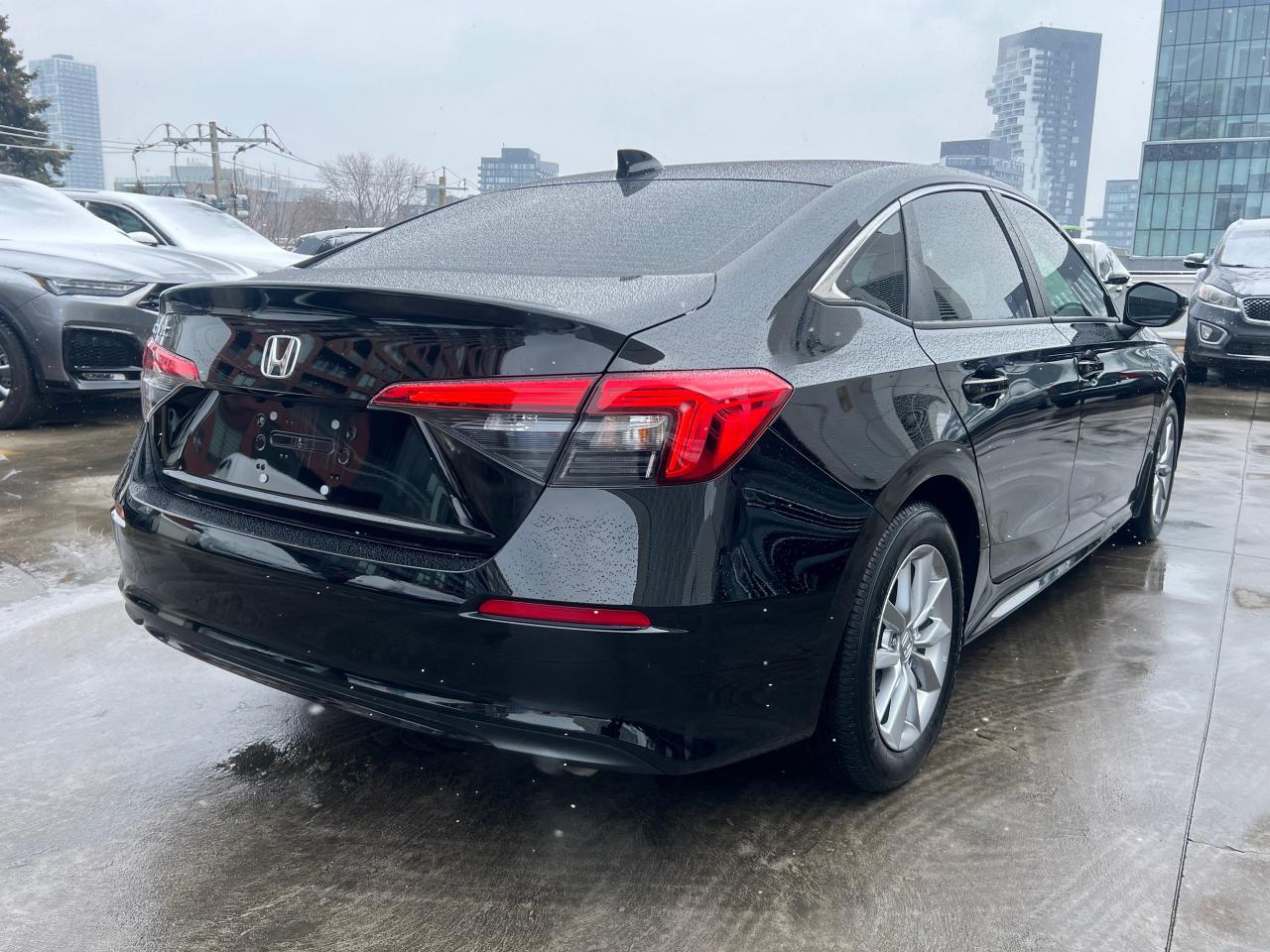 2024 Honda Civic EX 4dr Sedan Photo