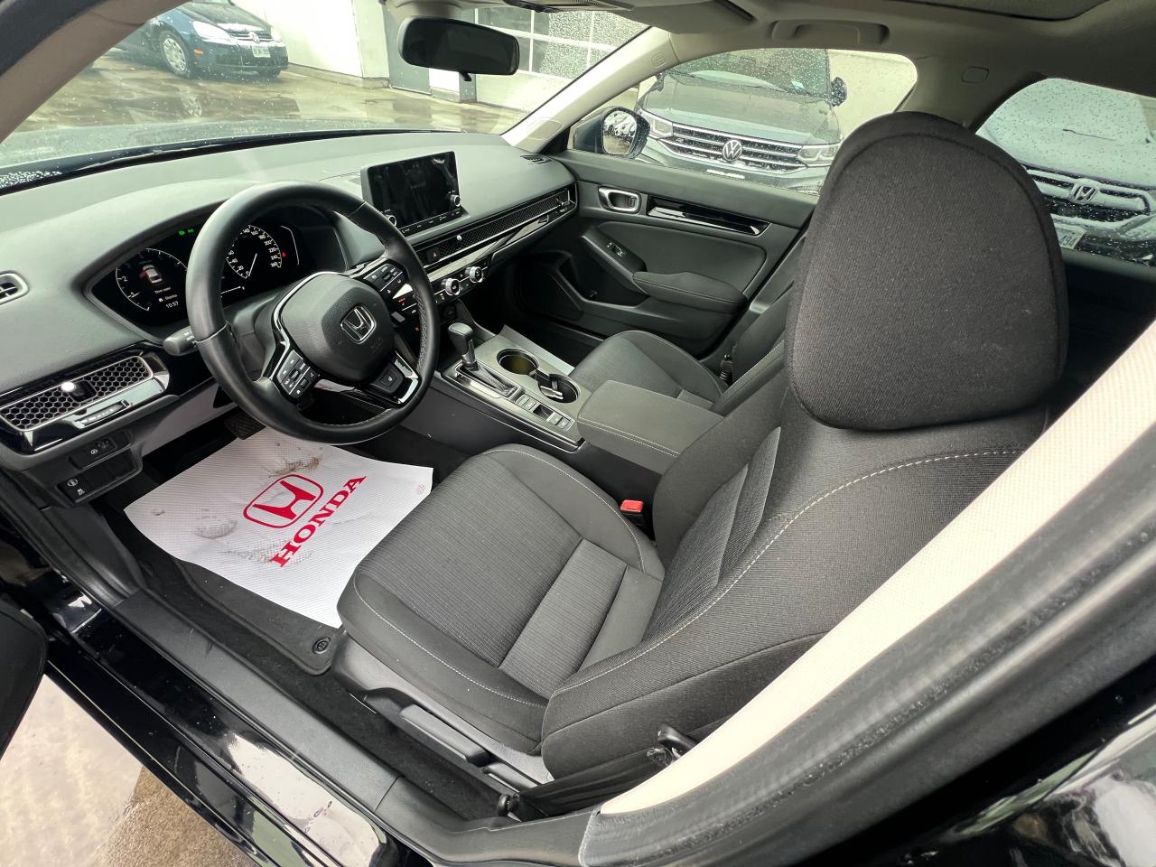 2024 Honda Civic EX 4dr Sedan Photo