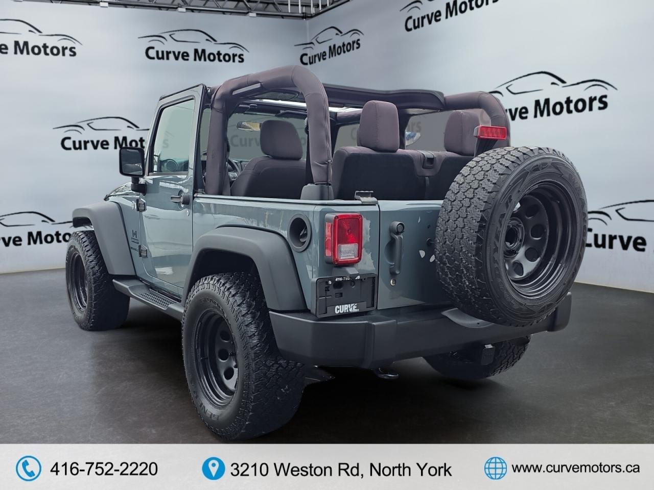2015 Jeep Wrangler 4WD 2dr Sport * NO ACCIDENTS / MANUAL / BLUETOOTH Photo