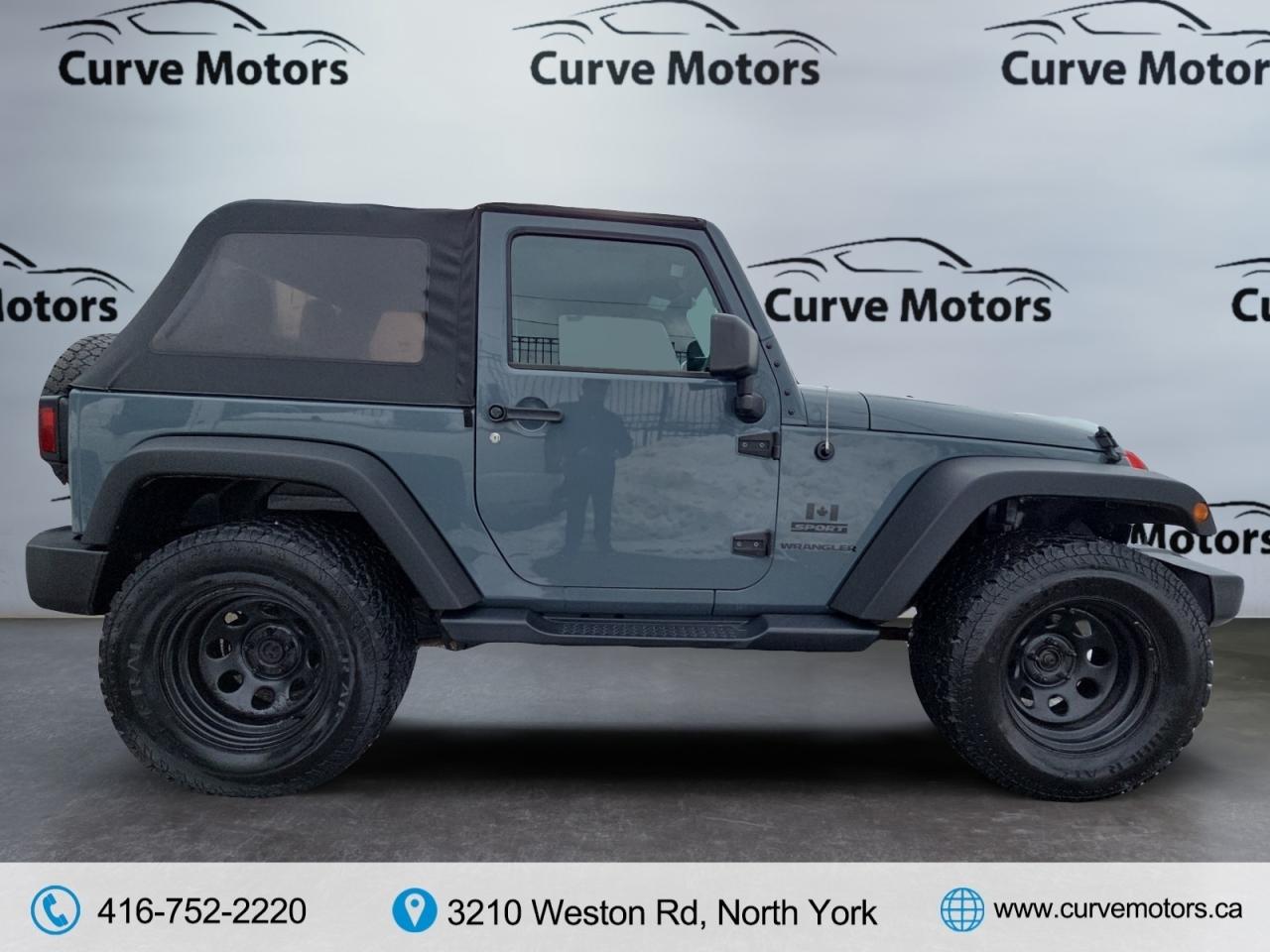 2015 Jeep Wrangler 4WD 2dr Sport * NO ACCIDENTS / MANUAL / BLUETOOTH Photo