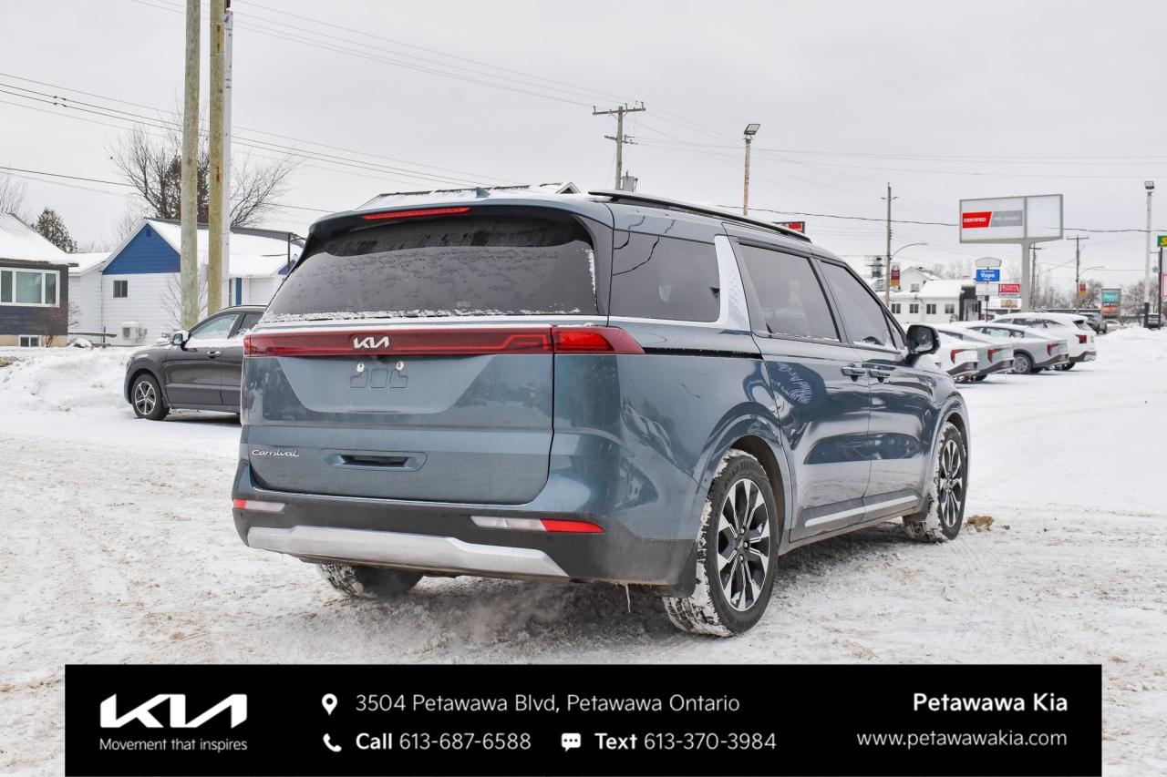 2022 Kia Carnival EX+ Passenger Van Photo