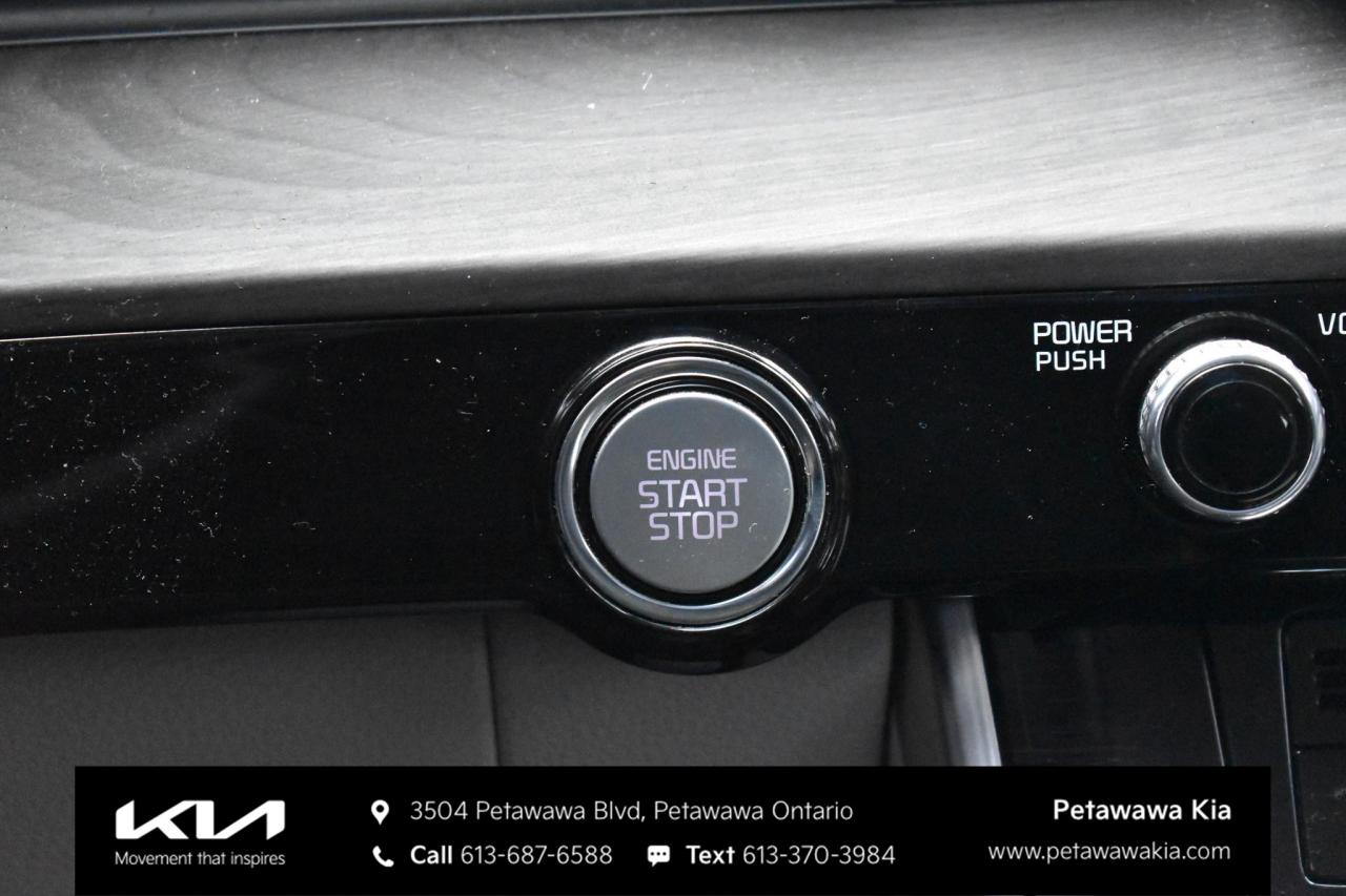 2022 Kia Carnival EX+ Passenger Van Photo