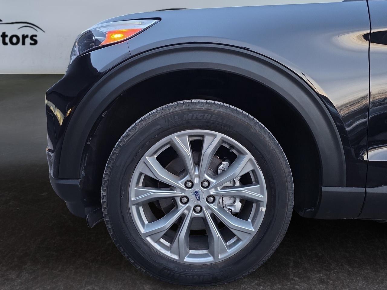 2023 Ford Explorer Limited 4WD * NO ACCIDENTS / CARPLAY / PANO ROOF / Photo