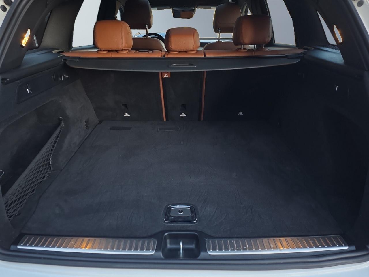 2021 Mercedes-Benz GLC-Class GLC 300 4MATIC AMG * BROWN INT / PANO / 360 CAM / Photo