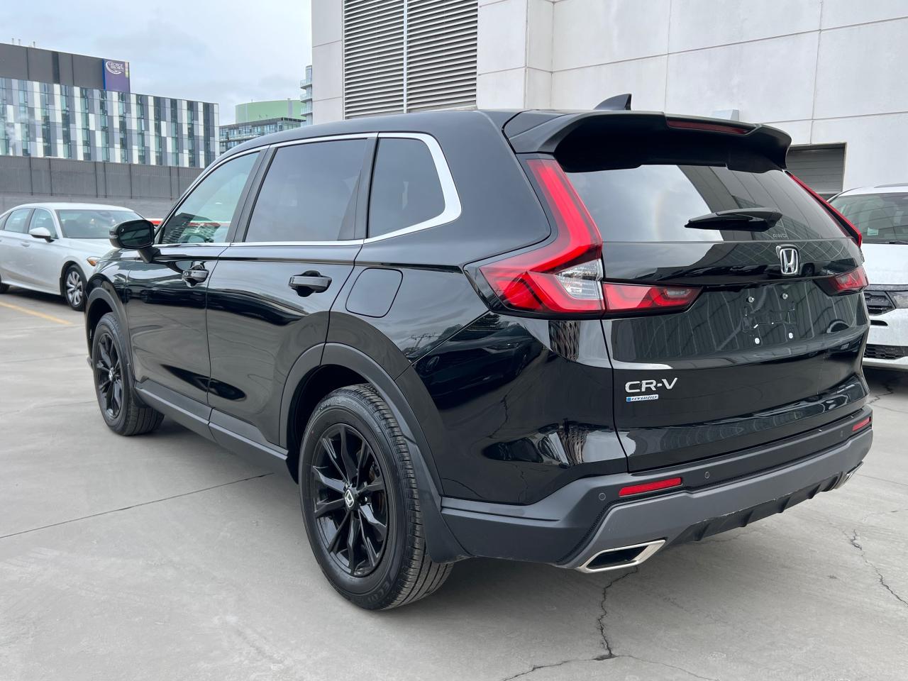 2024 Honda CR-V Hybrid EX-L 4dr All-Wheel Drive Photo4