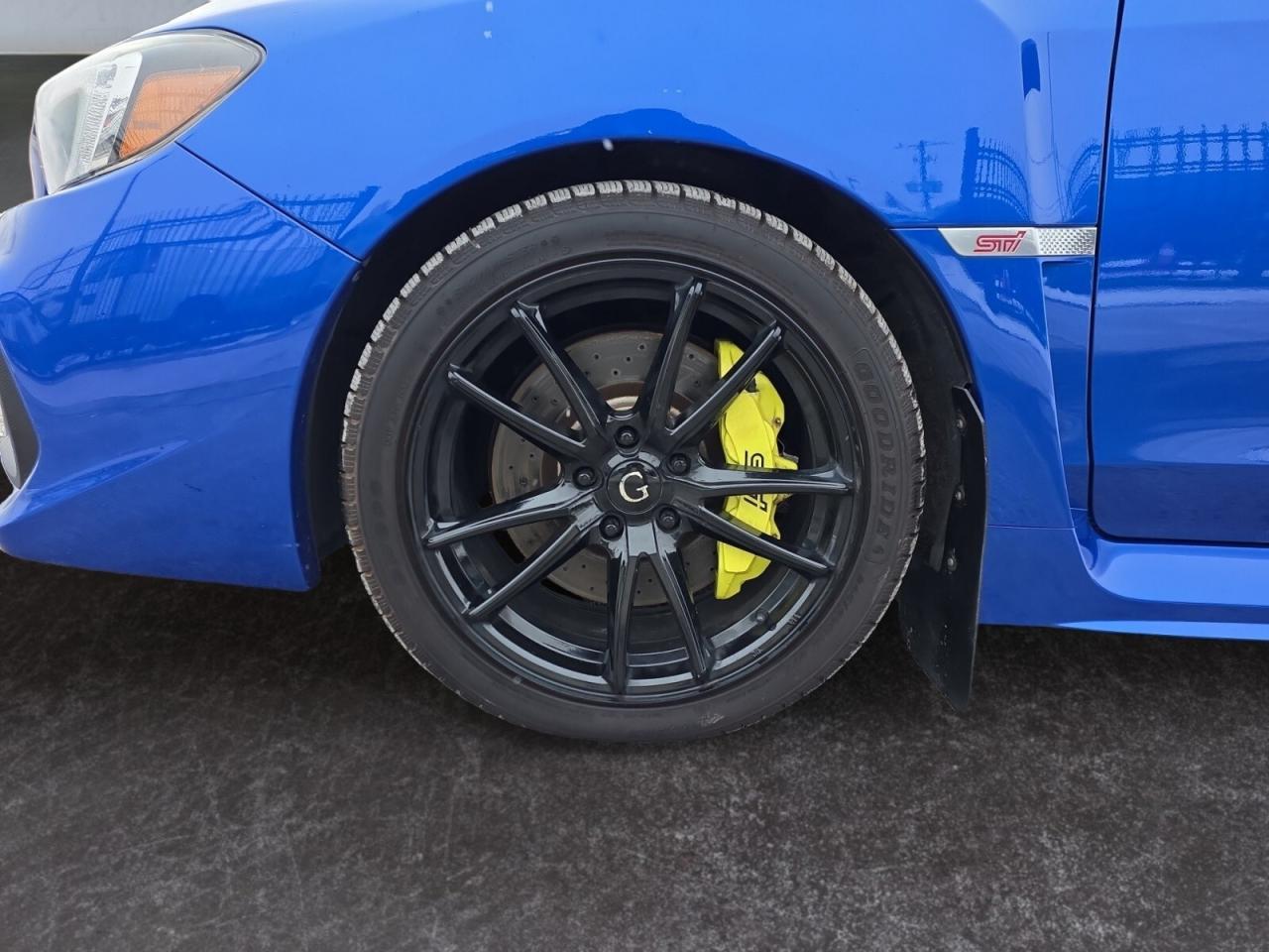 2018 Subaru WRX STI Manual * VERY LOW KM  / CAMERA / HEATED SEATS Photo