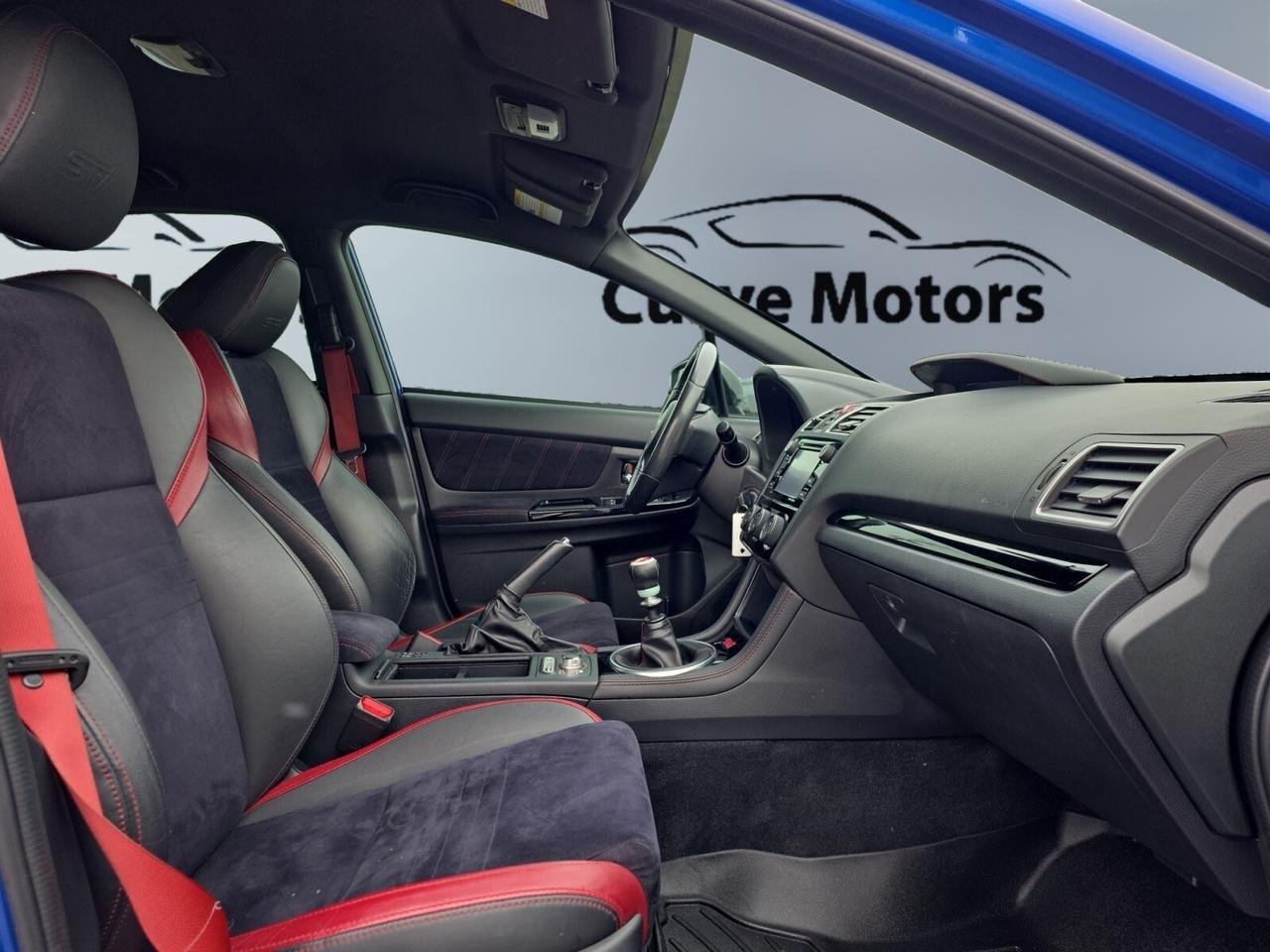 2018 Subaru WRX STI Manual * VERY LOW KM  / CAMERA / HEATED SEATS Photo