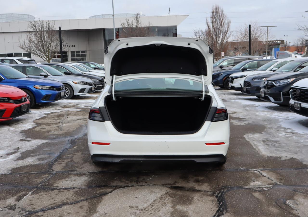 2023 Honda Accord EX 4DR SEDAN Photo