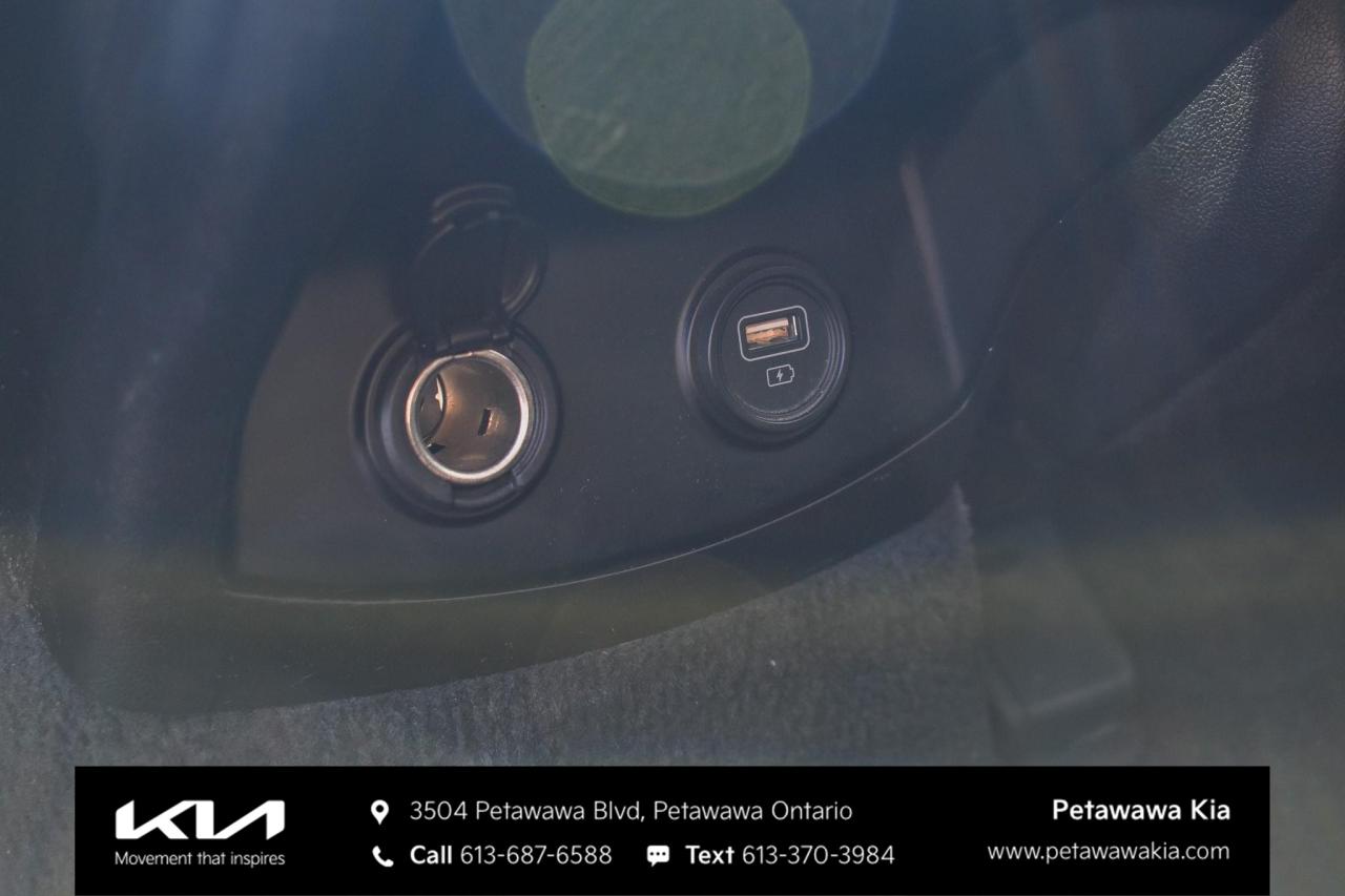 2022 Kia Sorento 2.5L LX+ 4dr All-Wheel Drive Photo