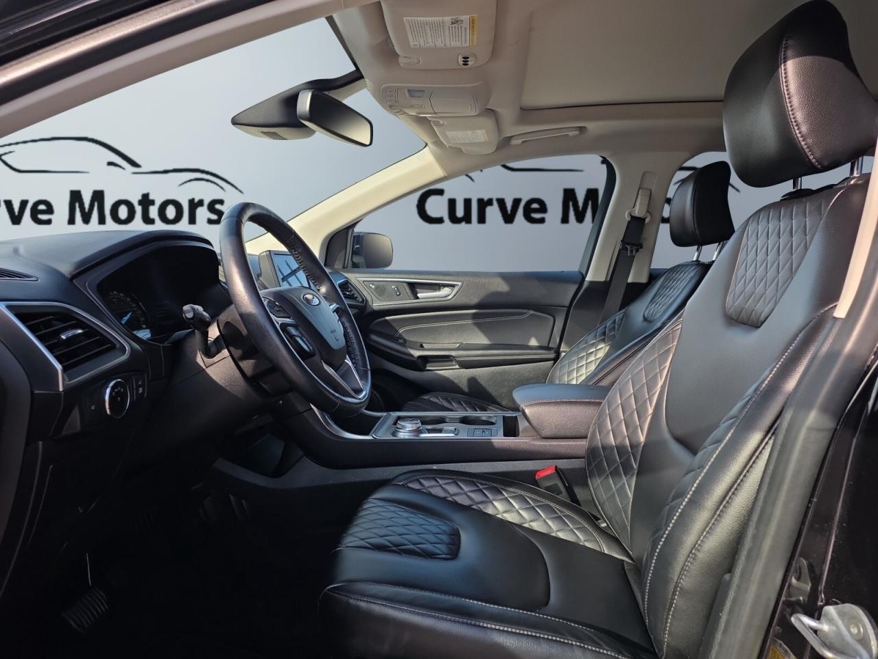 2023 Ford Edge Titanium AWD * NO ACCIDENTS / PANORAMIC ROOF / BAN Photo