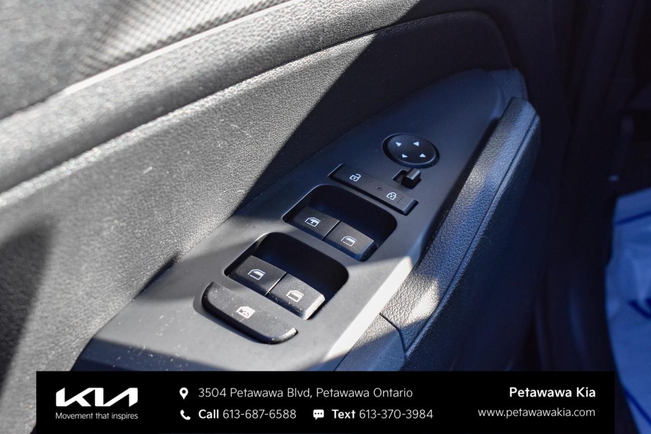 2023 Kia Sportage LX 4dr All-wheel Drive Photo