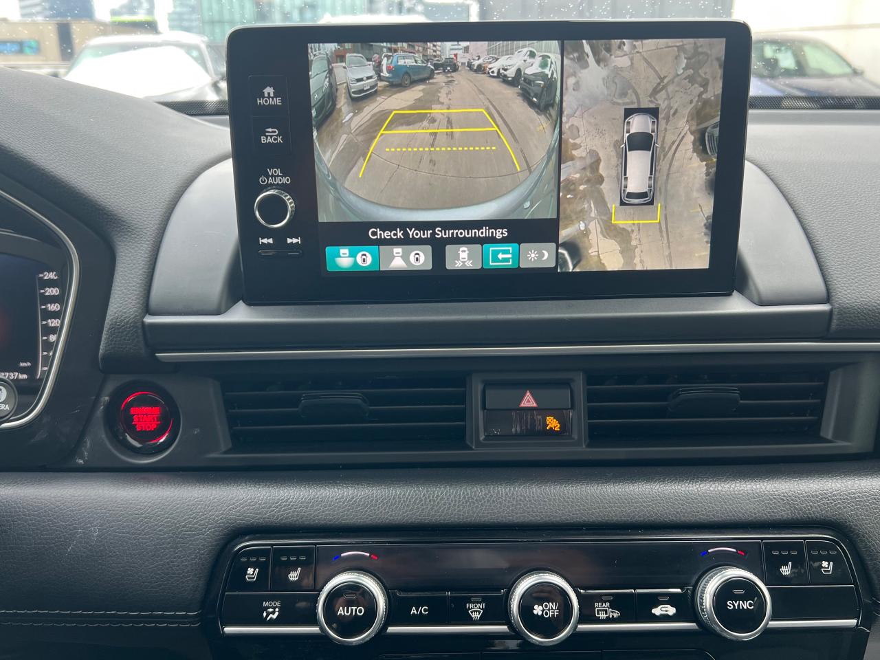 2025 Honda Pilot Touring 4dr All-Wheel Drive Photo