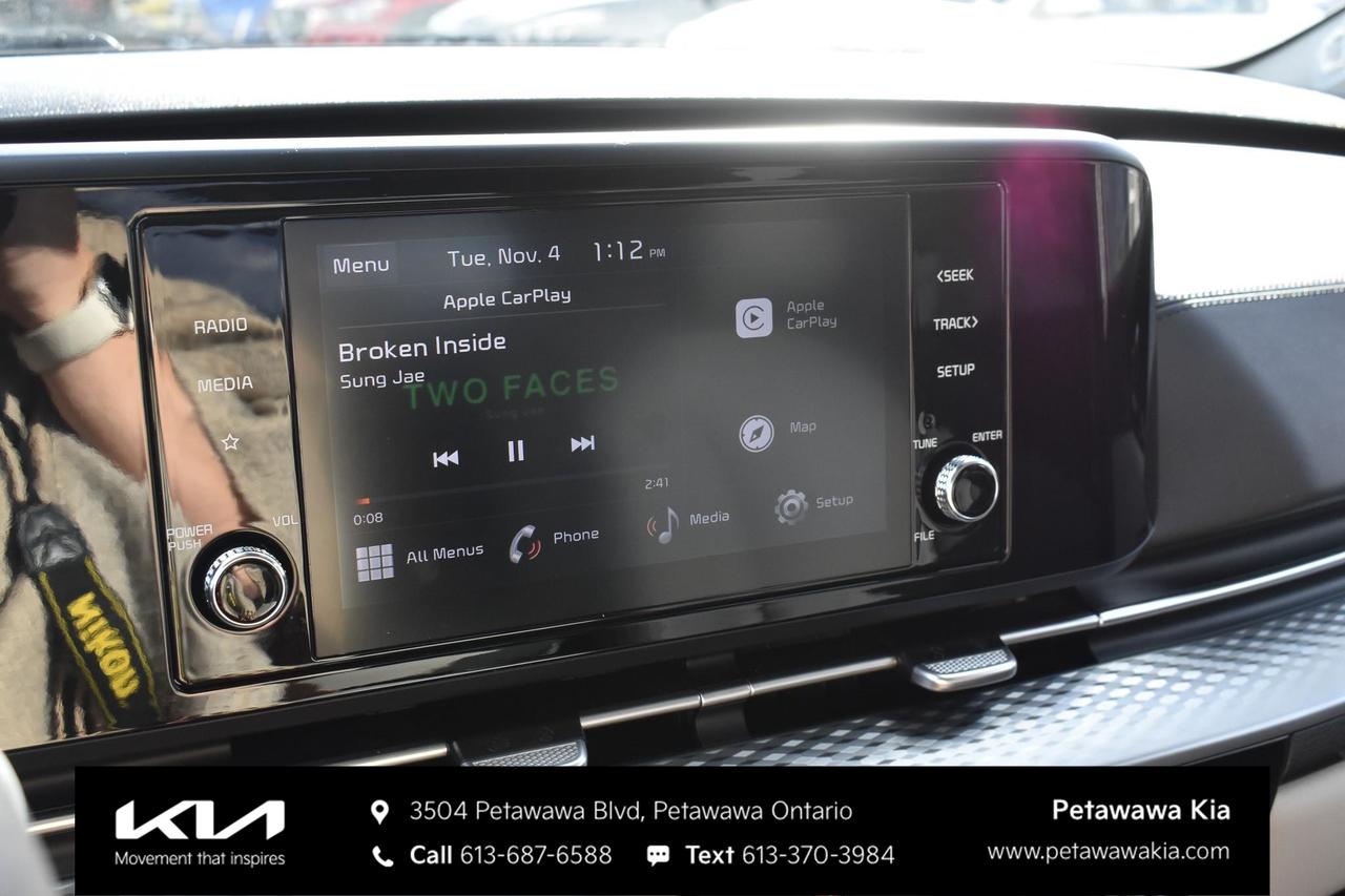 2024 Kia Carnival LX+ Passenger Van Photo