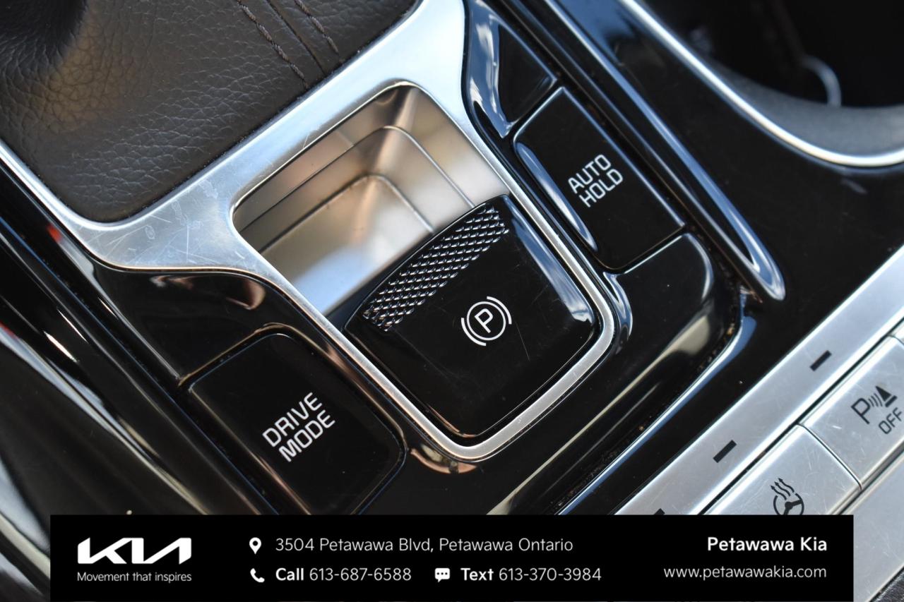 2024 Kia Carnival LX+ Passenger Van Photo