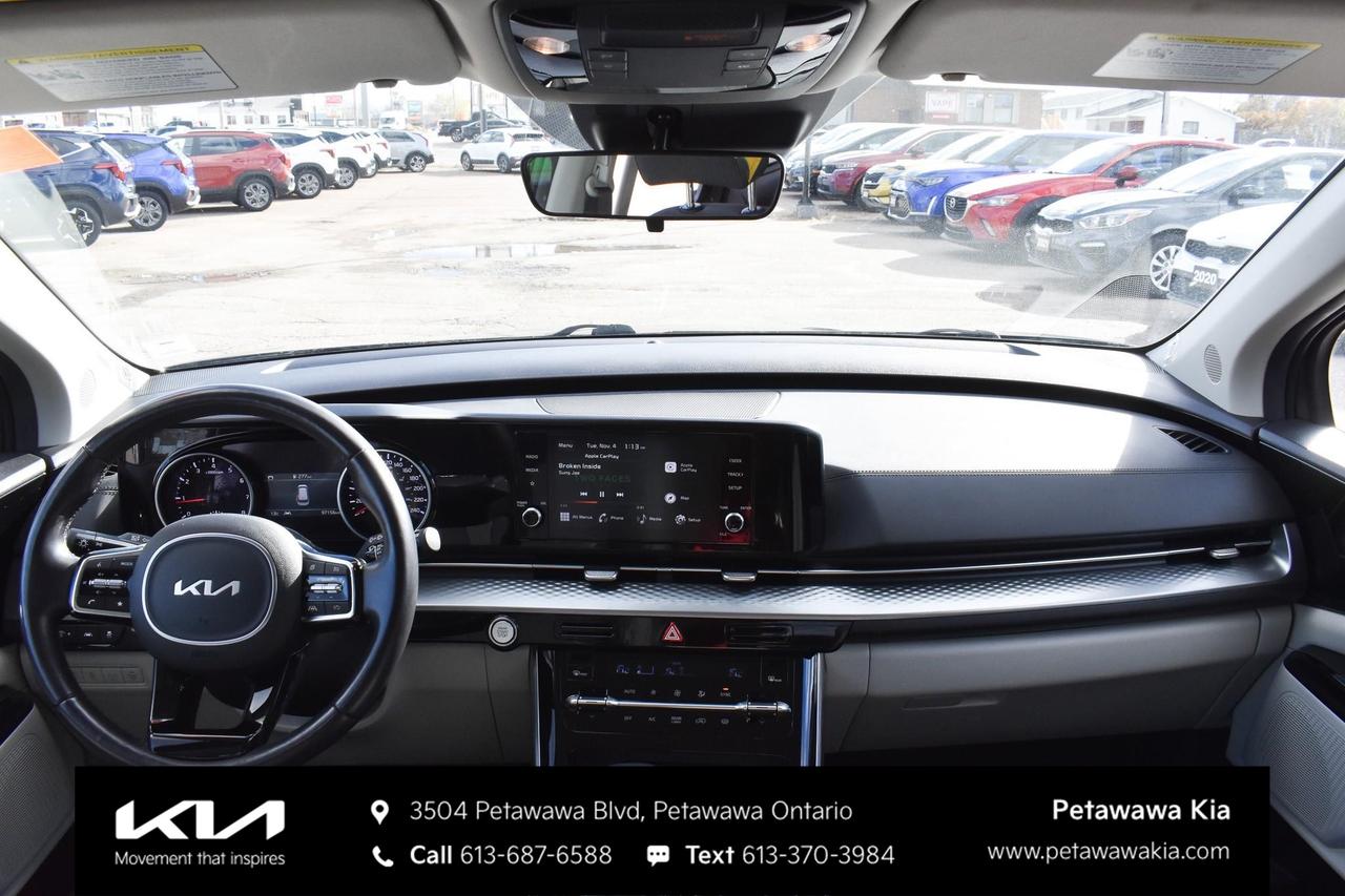 2024 Kia Carnival LX+ Passenger Van Photo