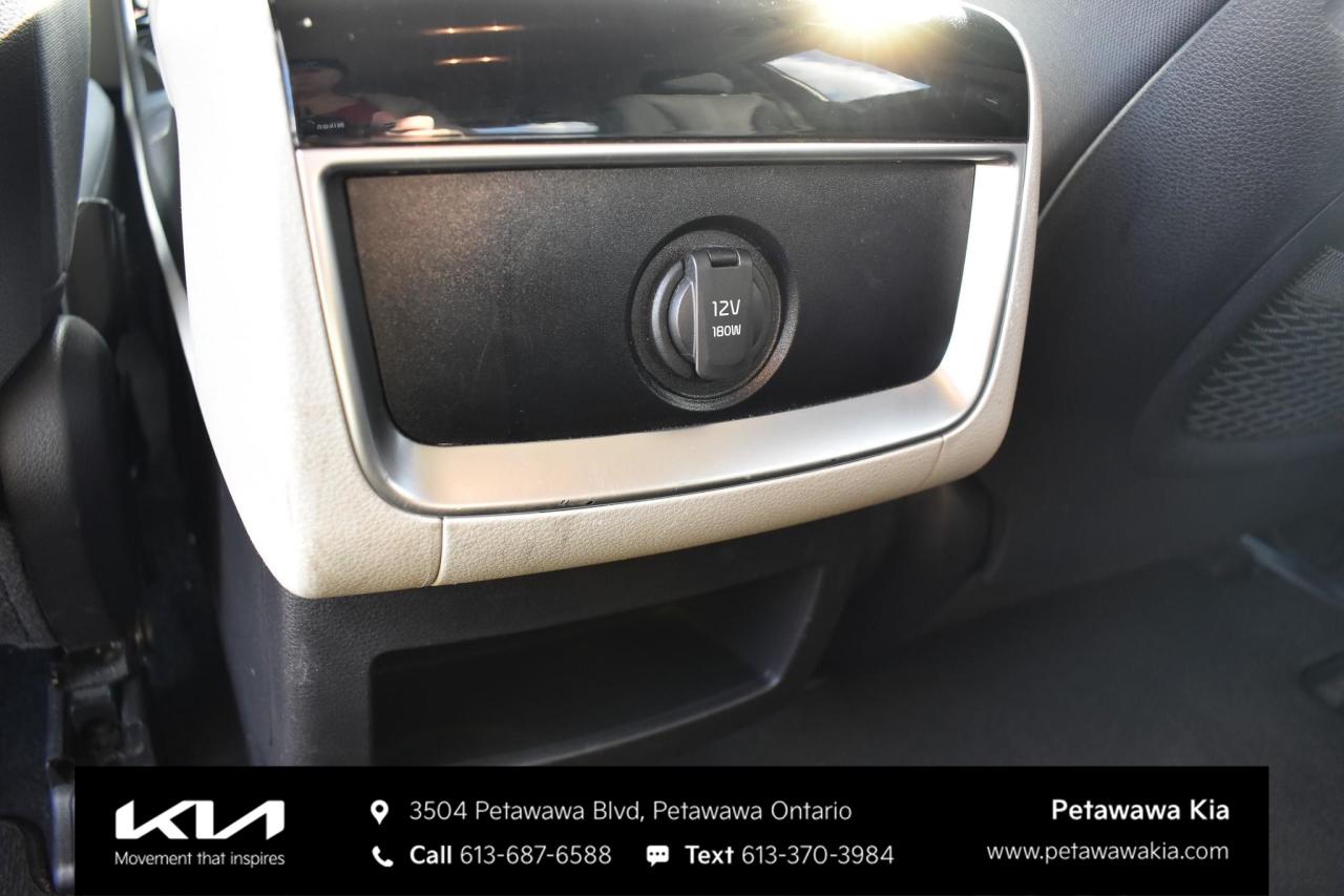 2024 Kia Carnival LX+ Passenger Van Photo