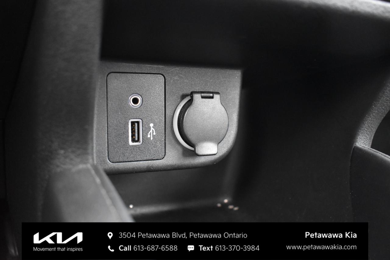 2020 Nissan Kicks S (CVT) 4dr Front-Wheel Drive Photo