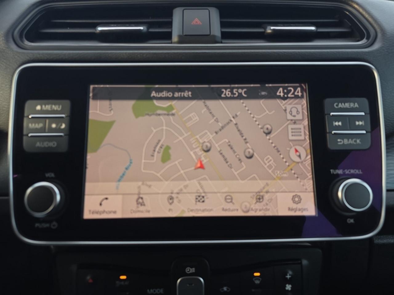 2021 Nissan Leaf SV Hatchback * NAVIGATION / CAMERA / CARPLAY / BLI Photo
