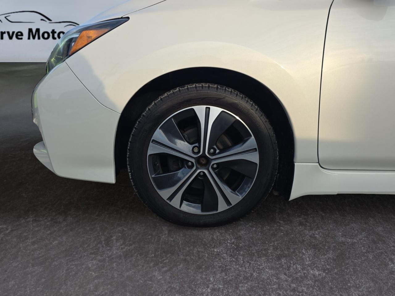 2021 Nissan Leaf SV Hatchback * NAVIGATION / CAMERA / CARPLAY / BLI Photo