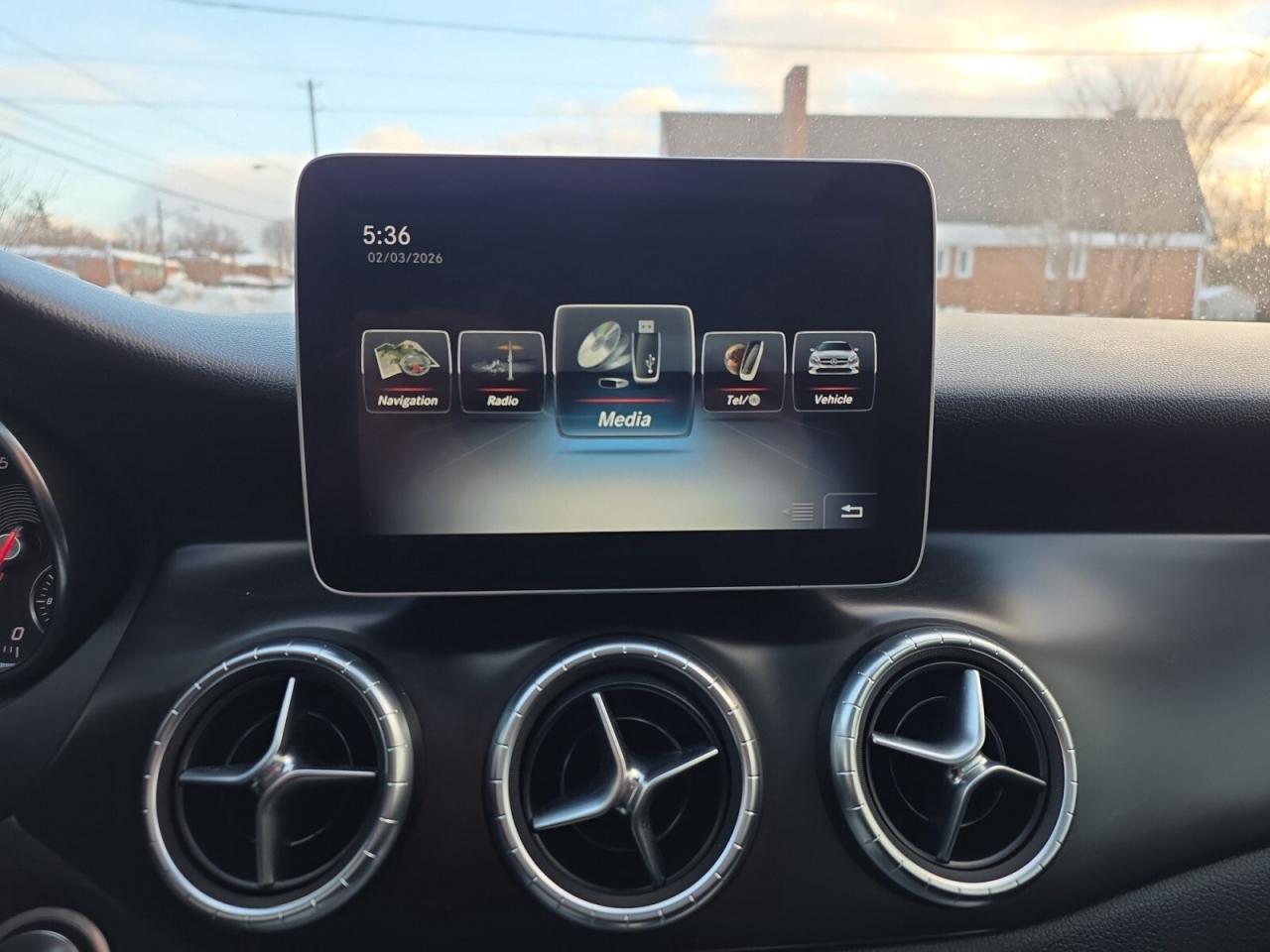 2018 Mercedes-Benz CLA-Class CLA 250 4MATIC AMG PKG * NO ACCIDENTS / NAVI / PAN Photo