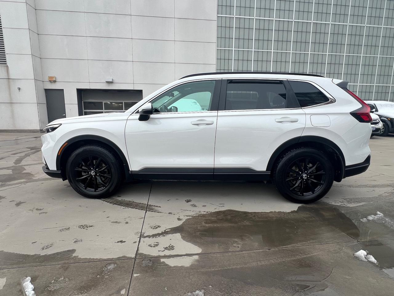 2024 Honda CR-V Sport 4dr All-Wheel Drive Photo3