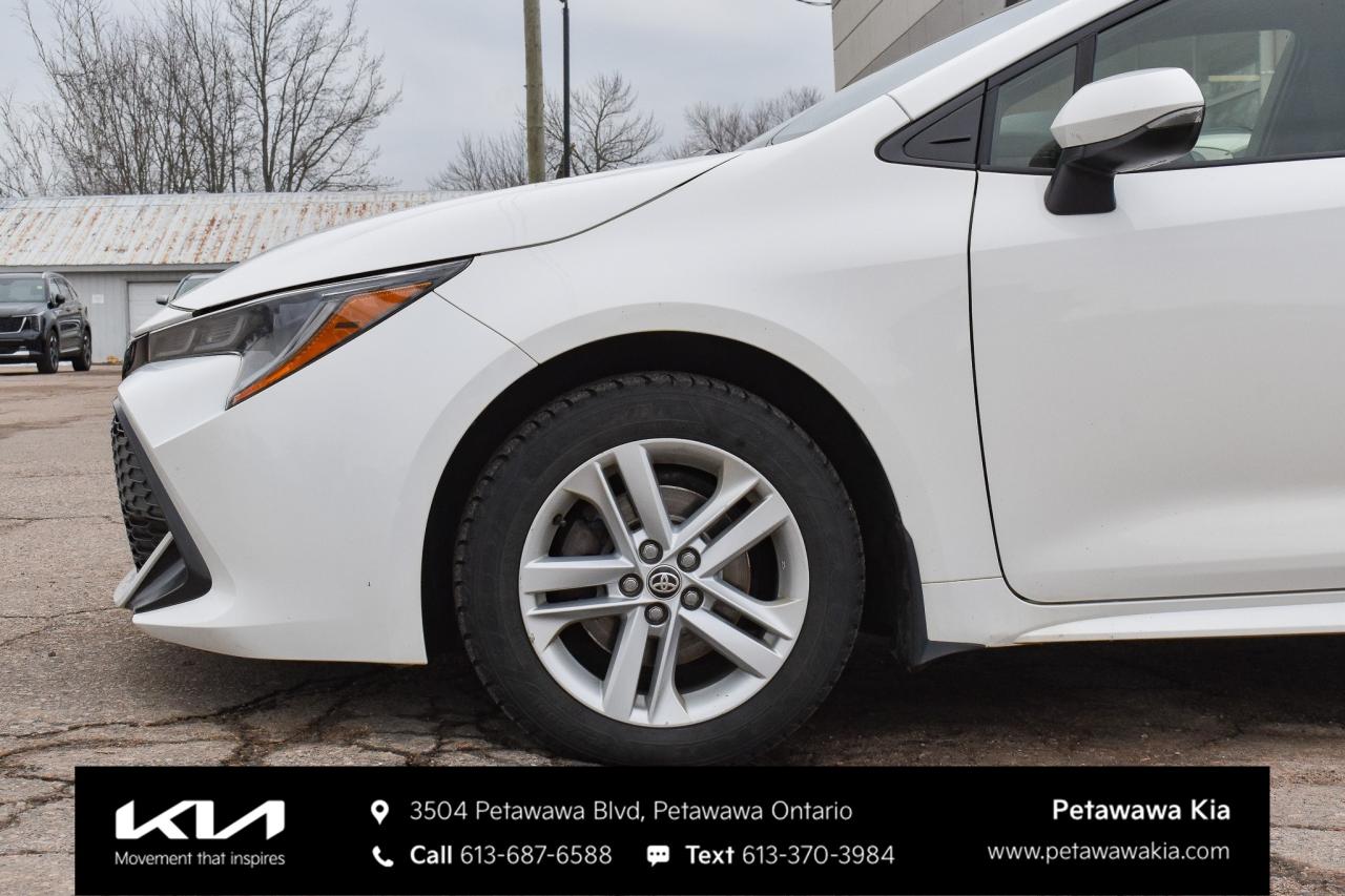 2019 Toyota Corolla Hatchback  Photo2