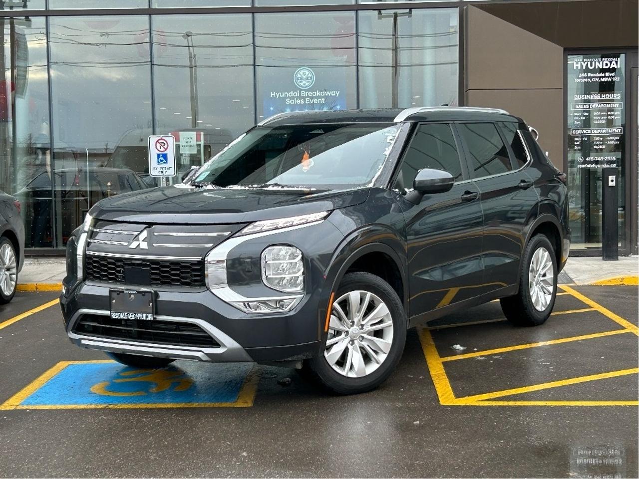 2025 Mitsubishi Outlander SE S-AWC   CLEAN CARFAX   ONE OWNER Photo0