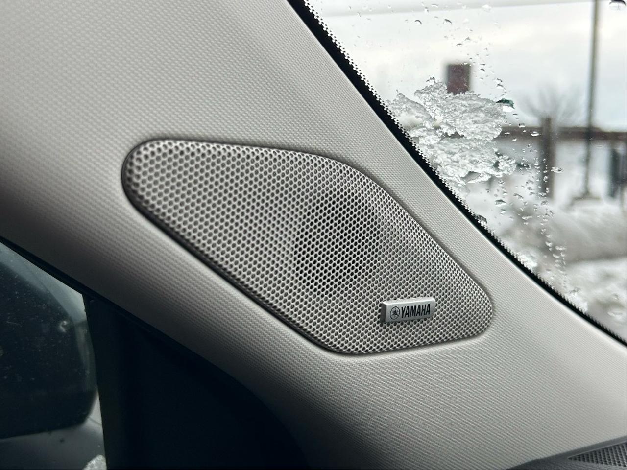 2025 Mitsubishi Outlander SE S-AWC   CLEAN CARFAX   ONE OWNER Photo