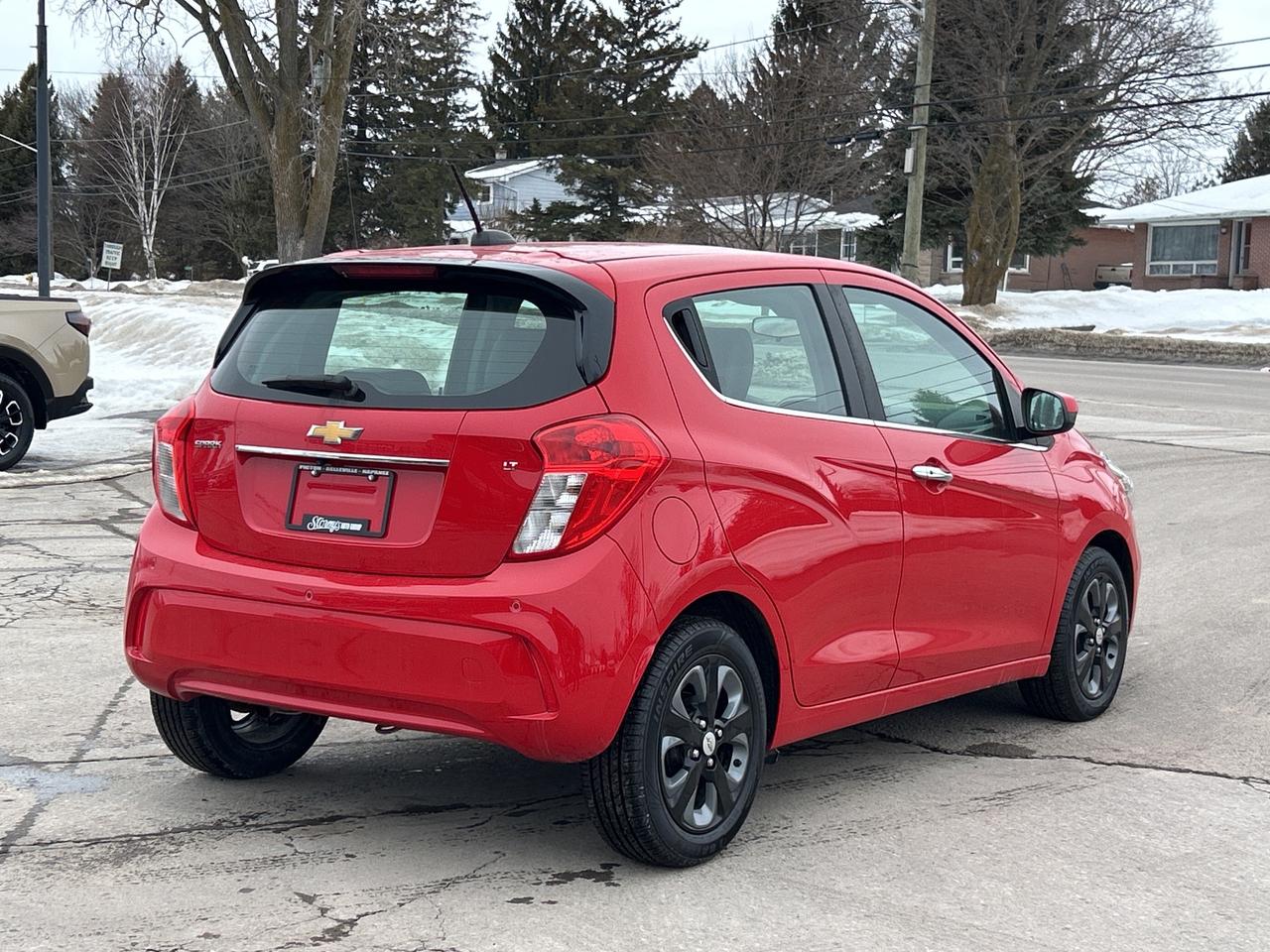 2019 Chevrolet Spark LT LEATHER/PWR SUNROOF  CALL PICTON 58K KM'S Photo4