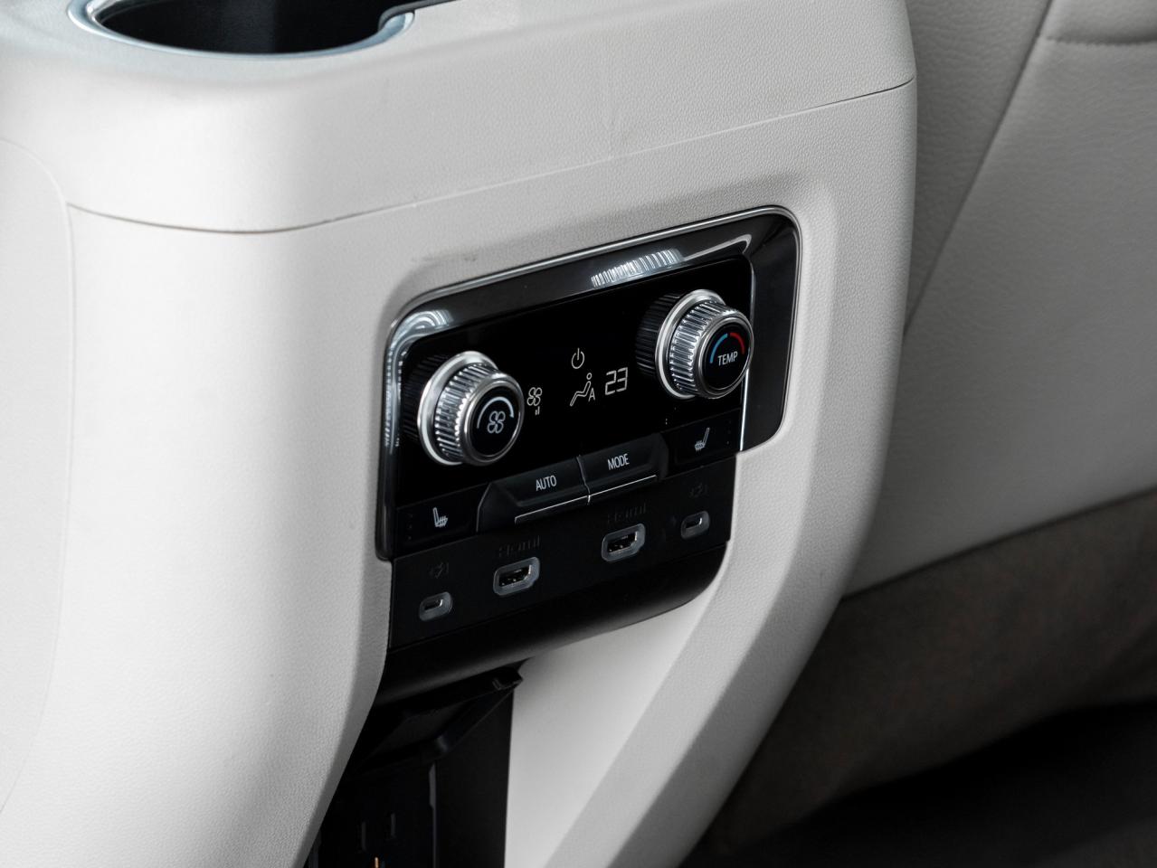 2023 GMC Yukon Denali 4X4 Photo