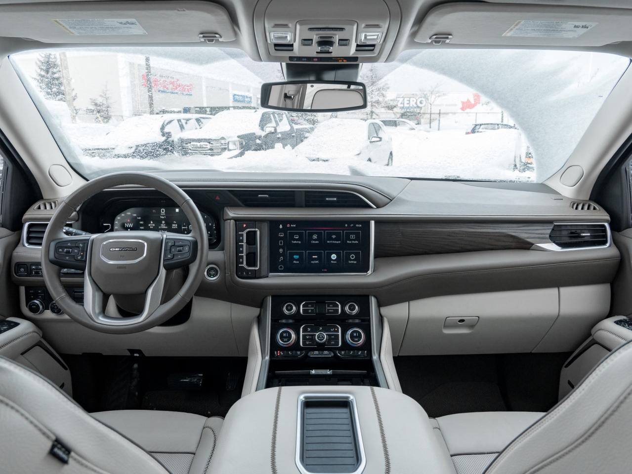 2023 GMC Yukon Denali 4X4 Photo