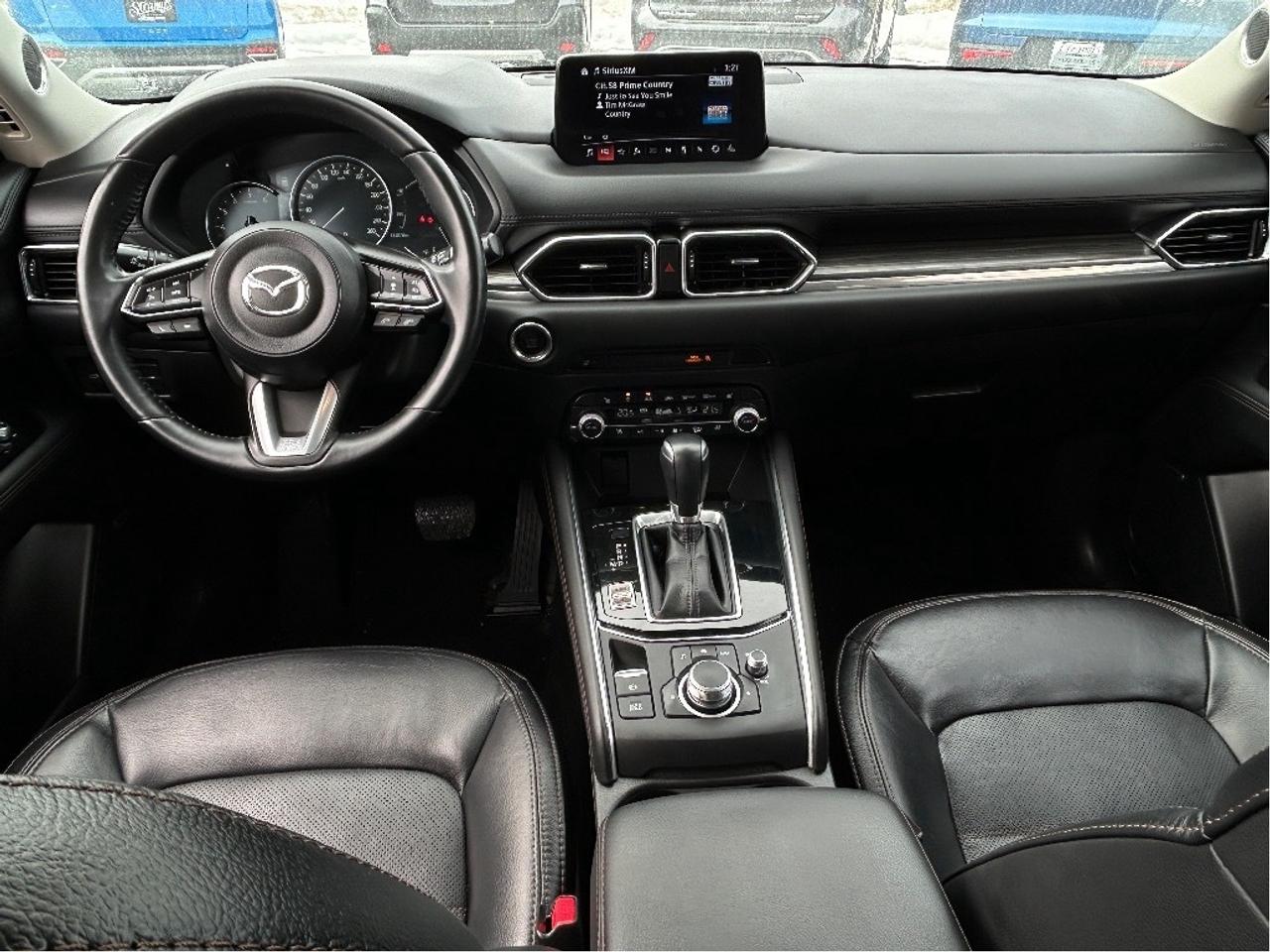2021 Mazda CX-5 GT WELL EQUIPPED **BELLEVILLE 613-961-8848** Photo