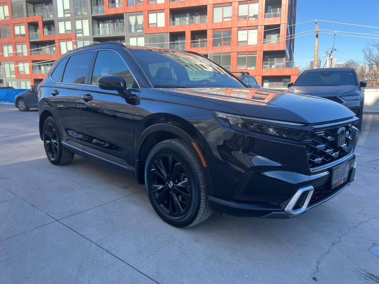 2023 Honda CR-V Hybrid Touring 4dr All-Wheel Drive Photo