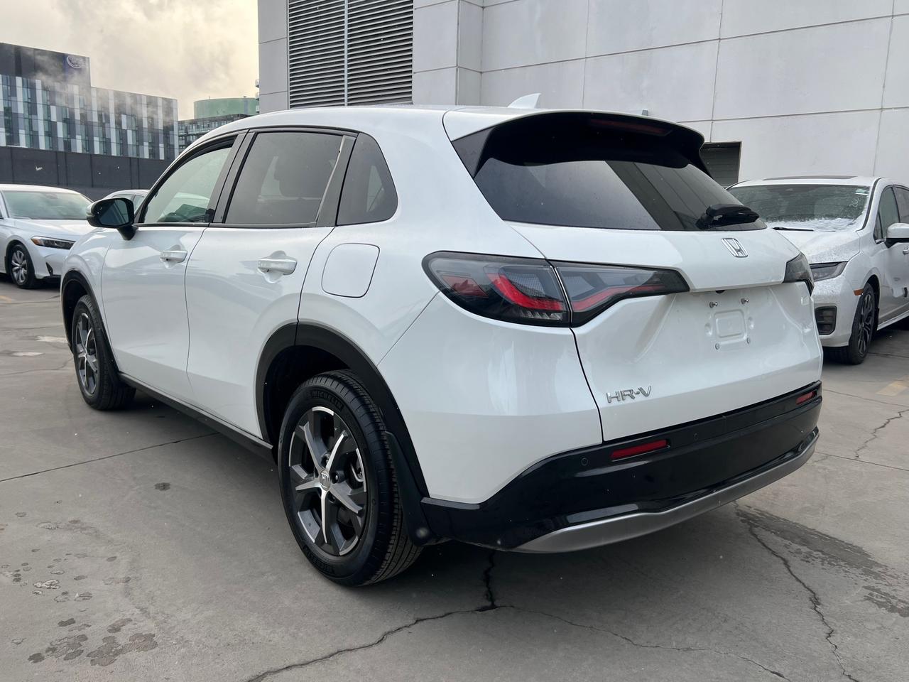 2023 Honda HR-V EX-L Navi 4dr All-Wheel Drive Photo4