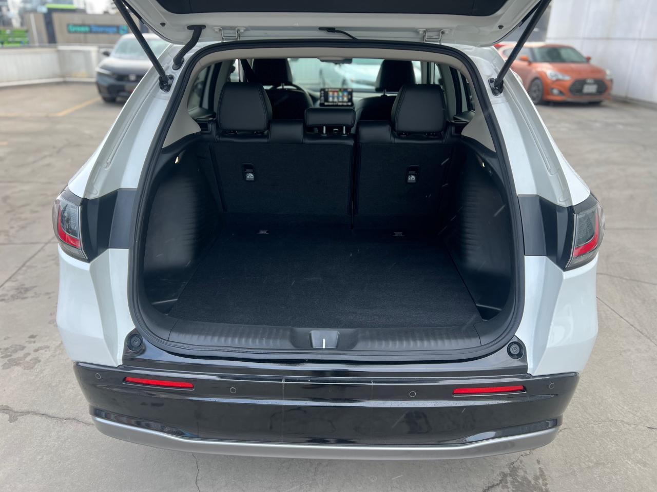 2023 Honda HR-V EX-L Navi 4dr All-Wheel Drive Photo