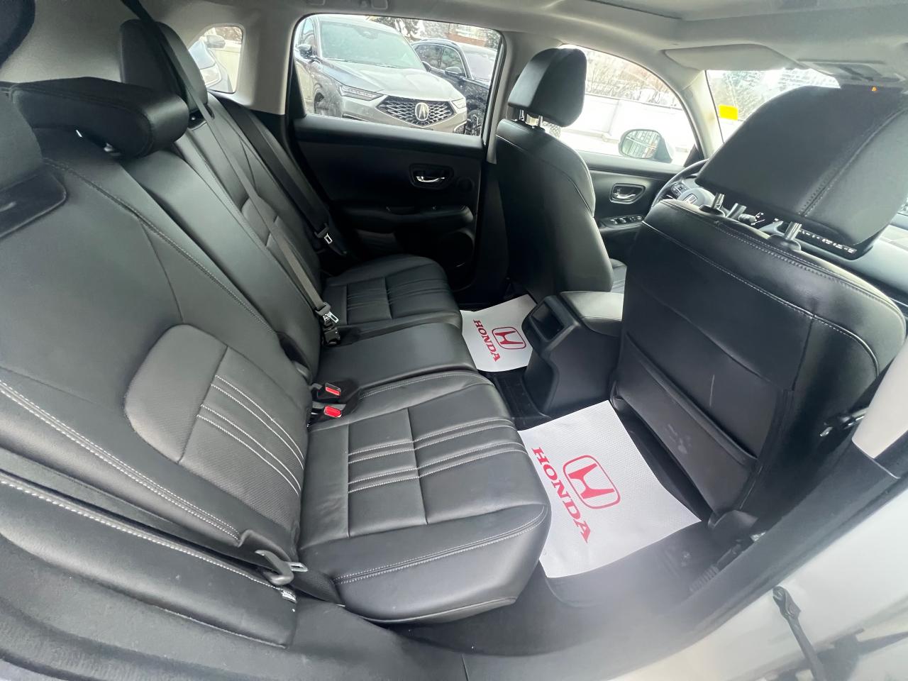 2023 Honda HR-V EX-L Navi 4dr All-Wheel Drive Photo