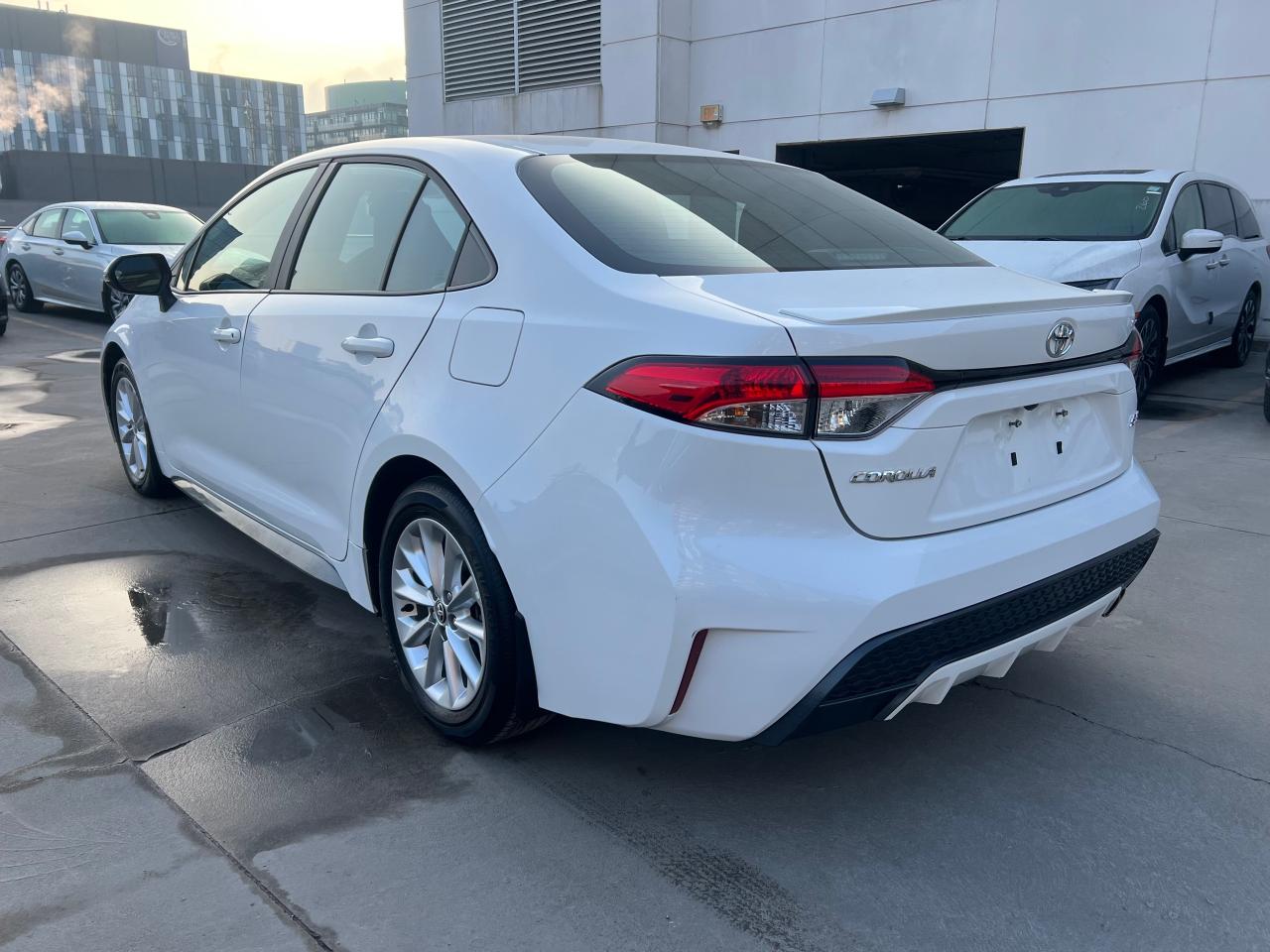 2022 Toyota Corolla SE 4dr Sedan Photo