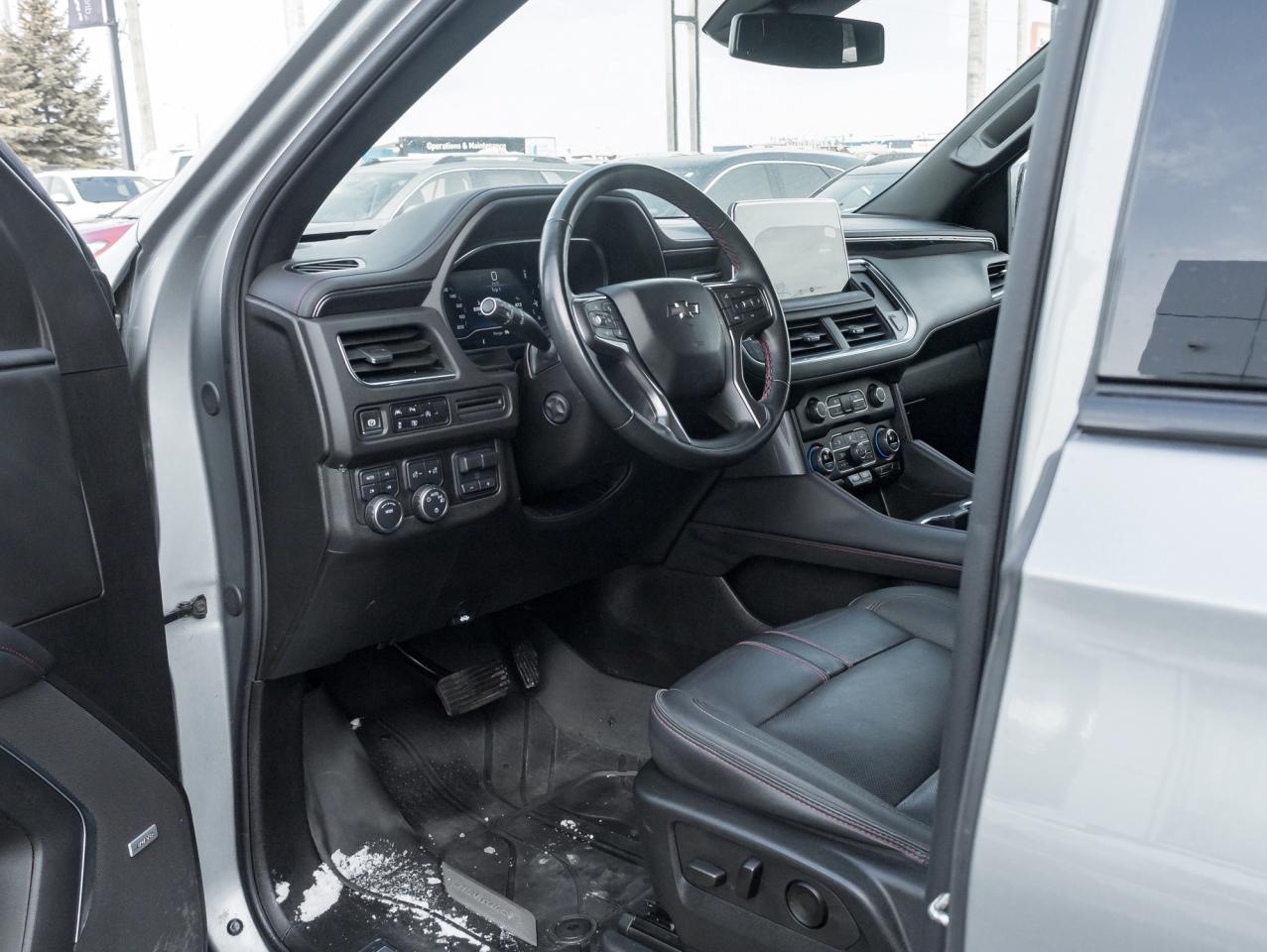 2024 Chevrolet Suburban RST 4dr 4x4 Photo