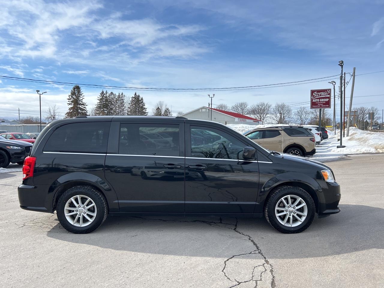 2018 Dodge Grand Caravan SXT Premium Plus DVD PLAYER CALL PICTON 120K KM'S Photo