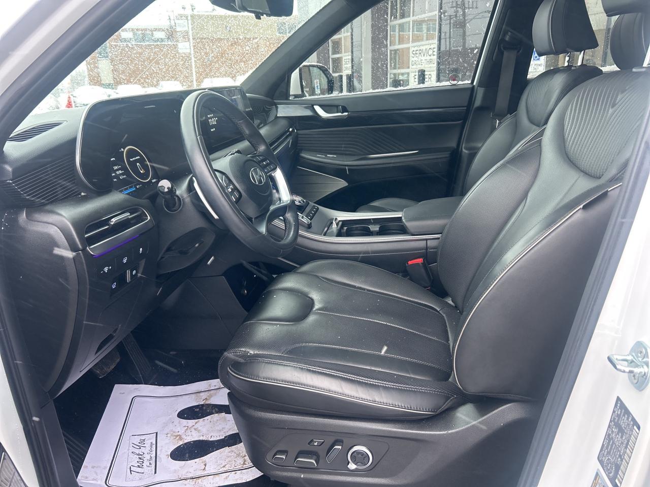 2025 Hyundai PALISADE Ultimate 7-Pass AWD   Starting from 5.29% OAC Photo