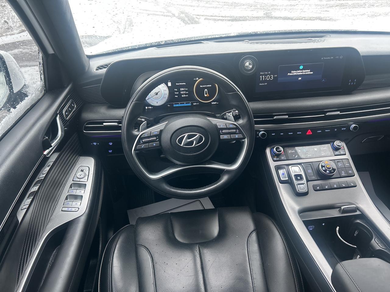 2025 Hyundai PALISADE Ultimate 7-Pass AWD   Starting from 5.29% OAC Photo