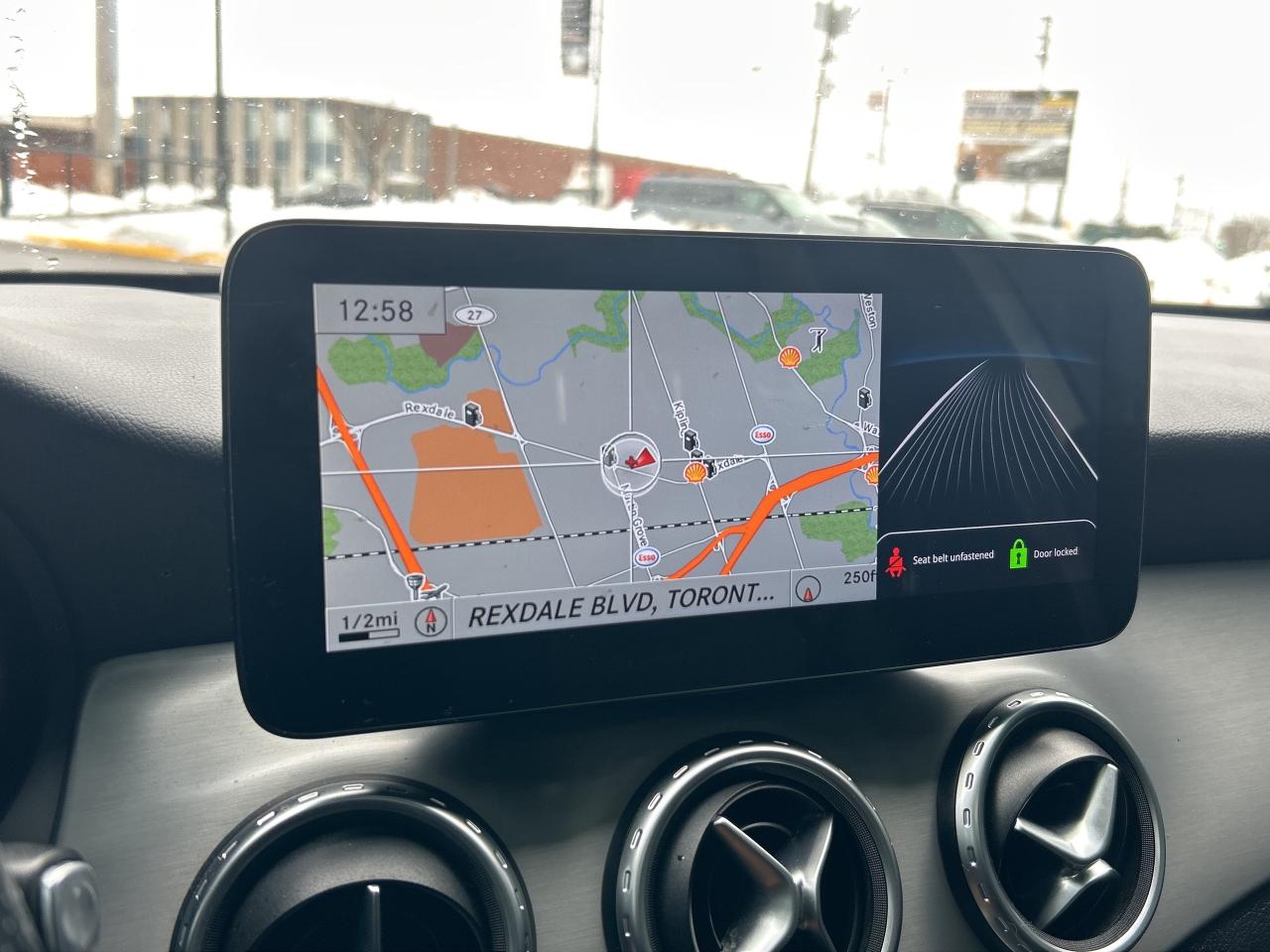 2015 Mercedes-Benz GLA-Class 4MATIC 4dr GLA 250 Photo